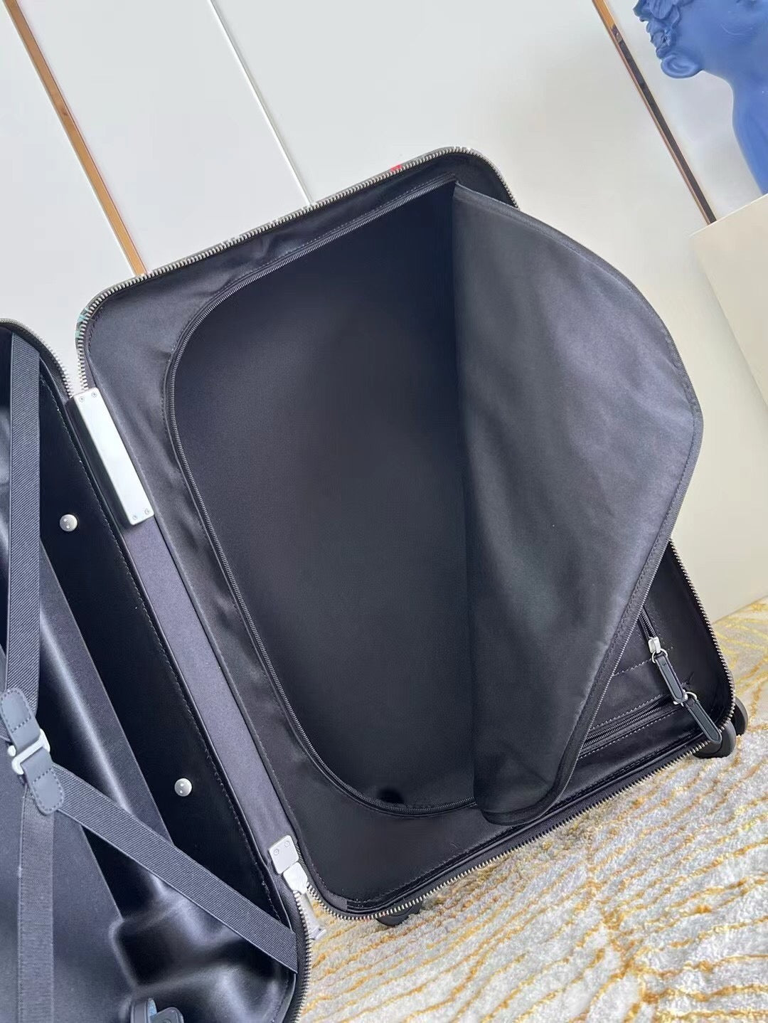 Multi-Colors Suitcase - FashionHype.xyz