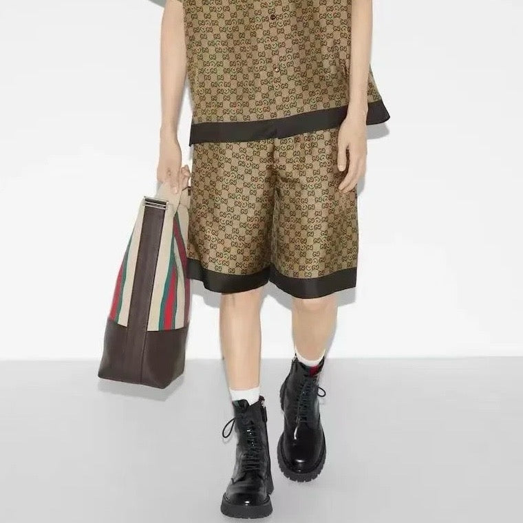 Multi-color Short