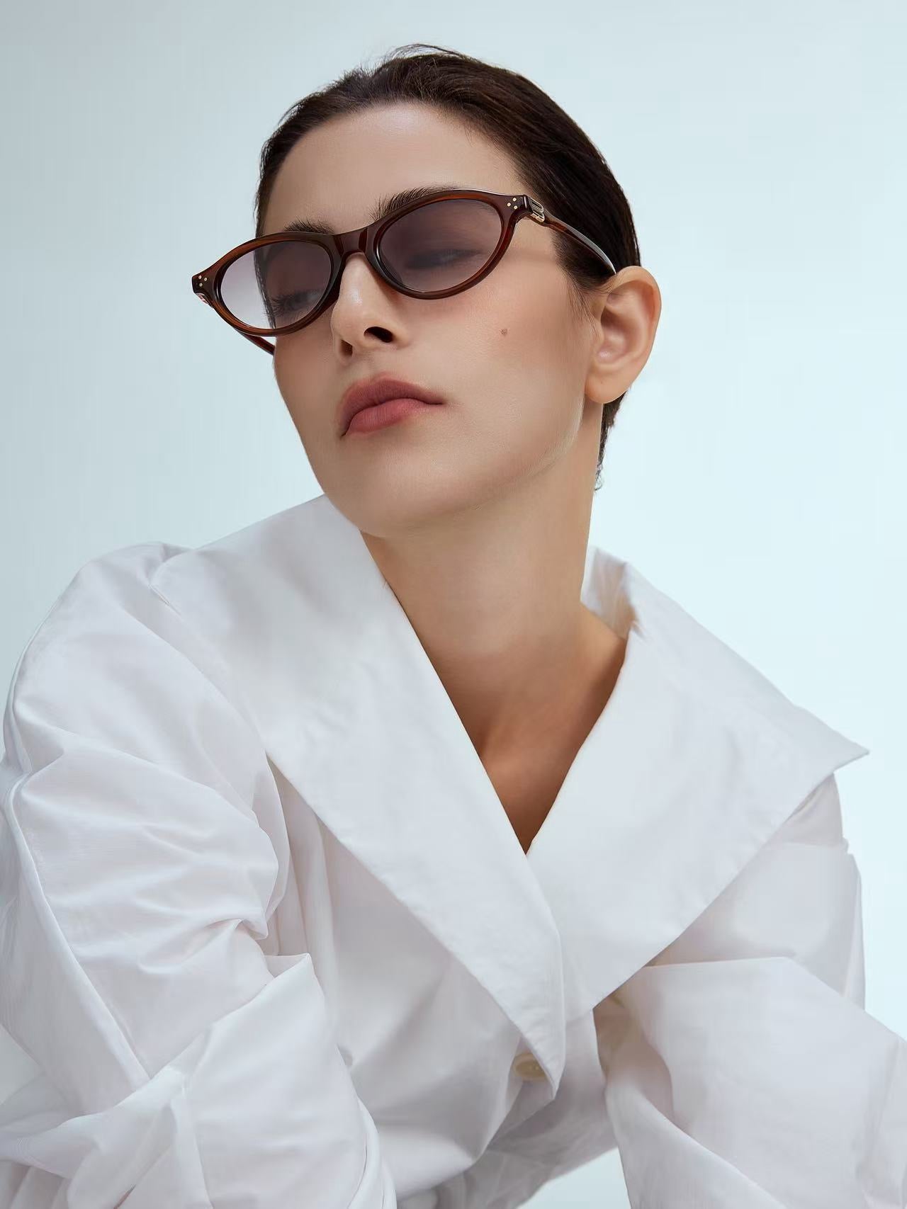 Mehrfarbige Sonnenbrille