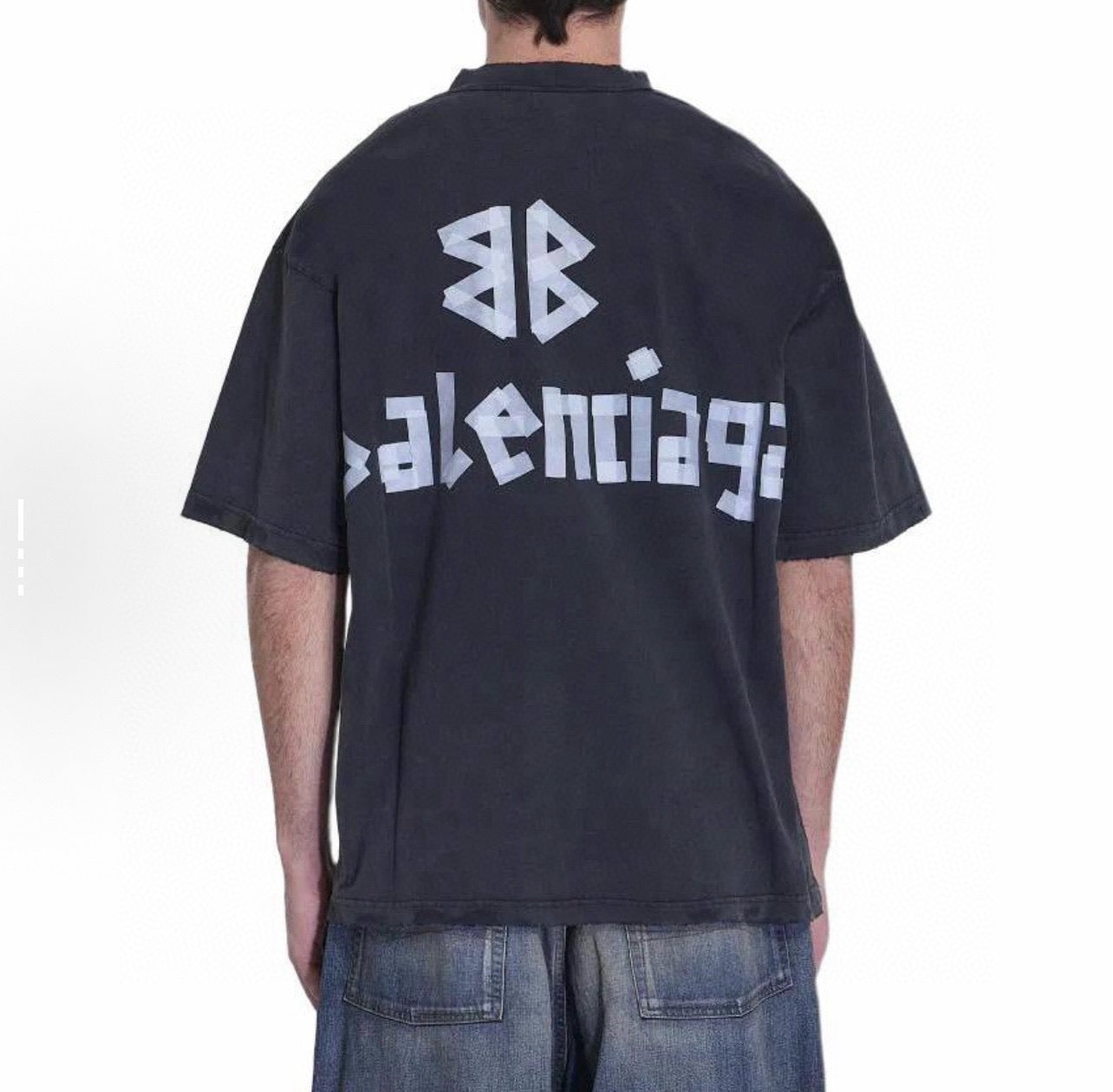 Black T-shirt - FashionHype.xyz