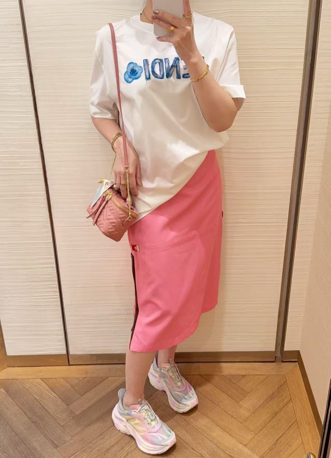 White T-shirt