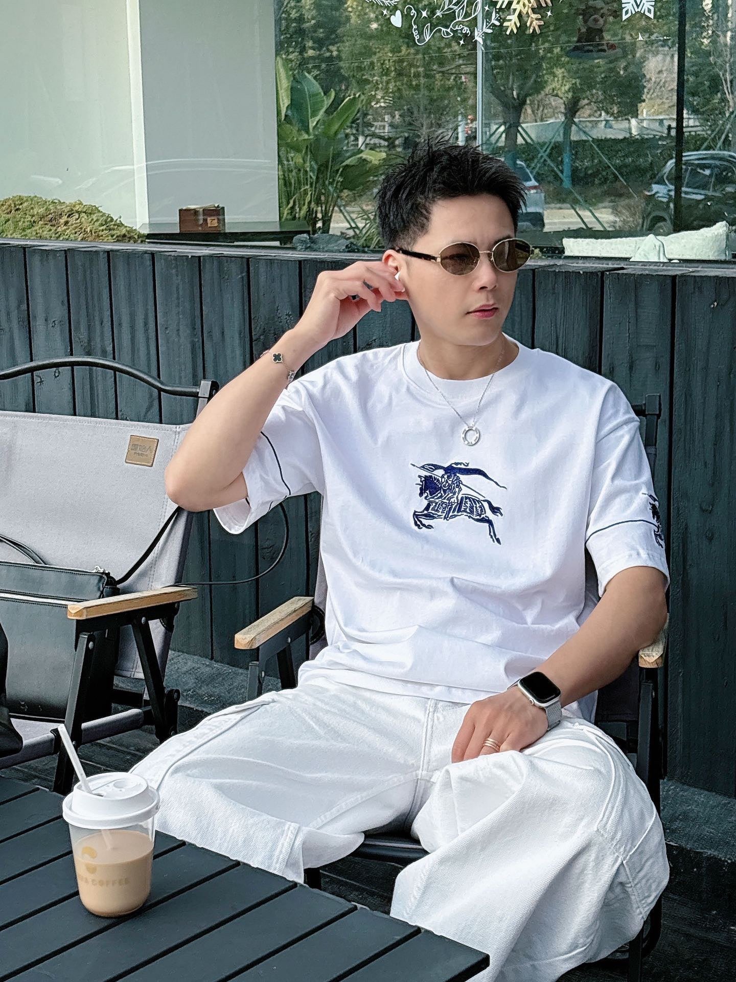 White and Black T-shirt