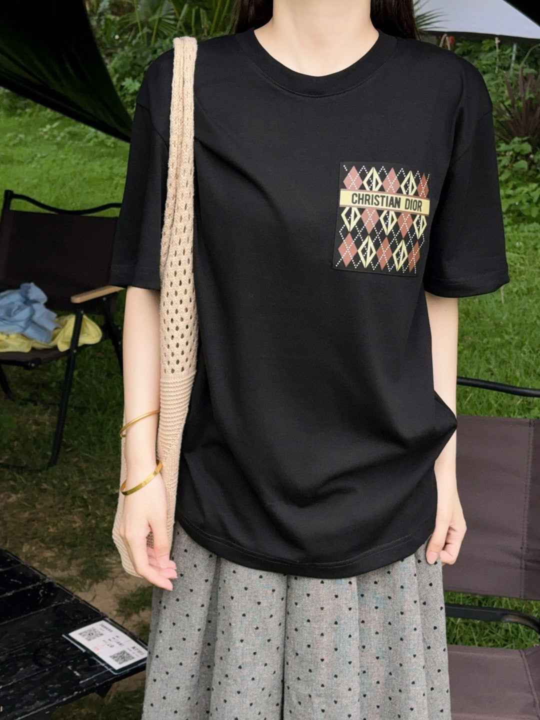 Black T-shirt