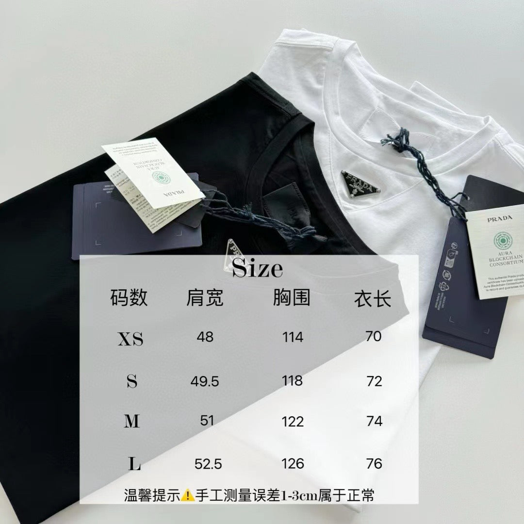 Black and White T-shirt - FashionHype.xyz