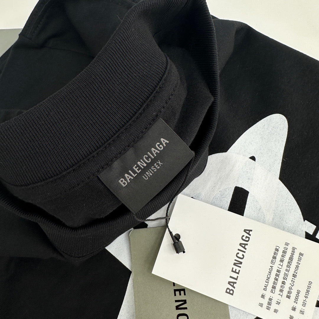 Schwarzes T-Shirt