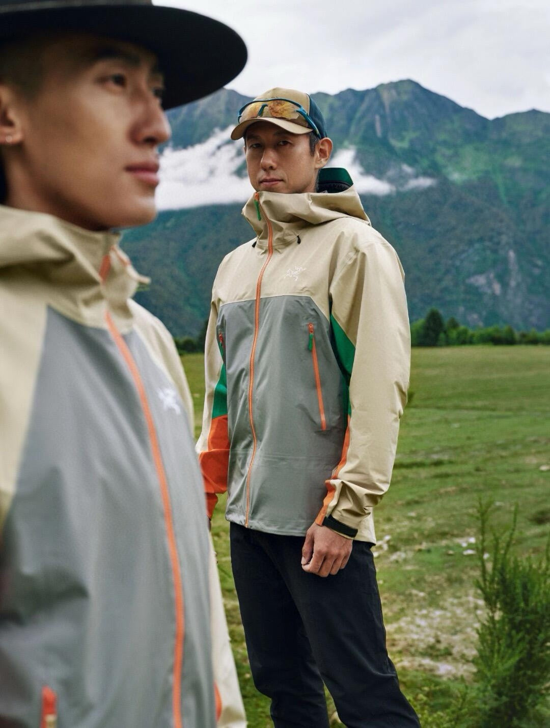 Mehrfarbige Jacke