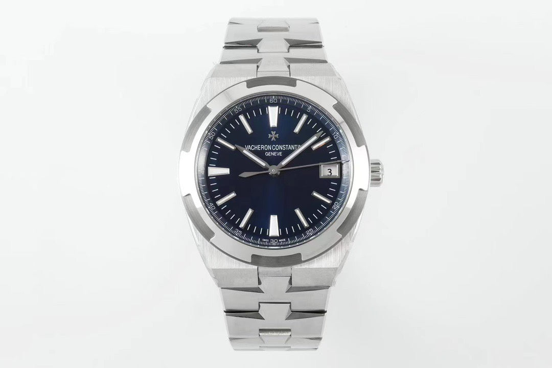 Weiß-schwarze Uhr