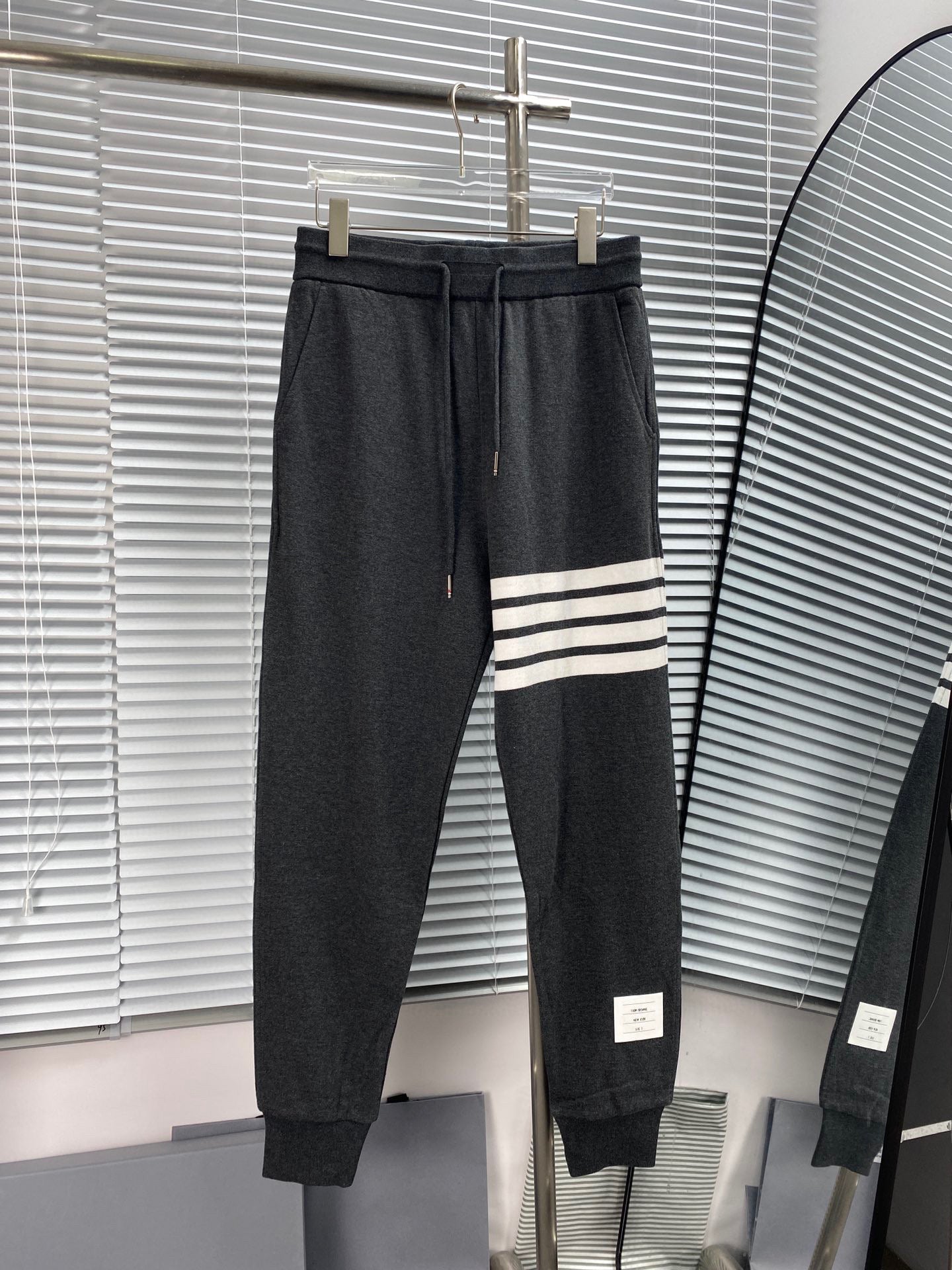 Mehrfarbige Hose