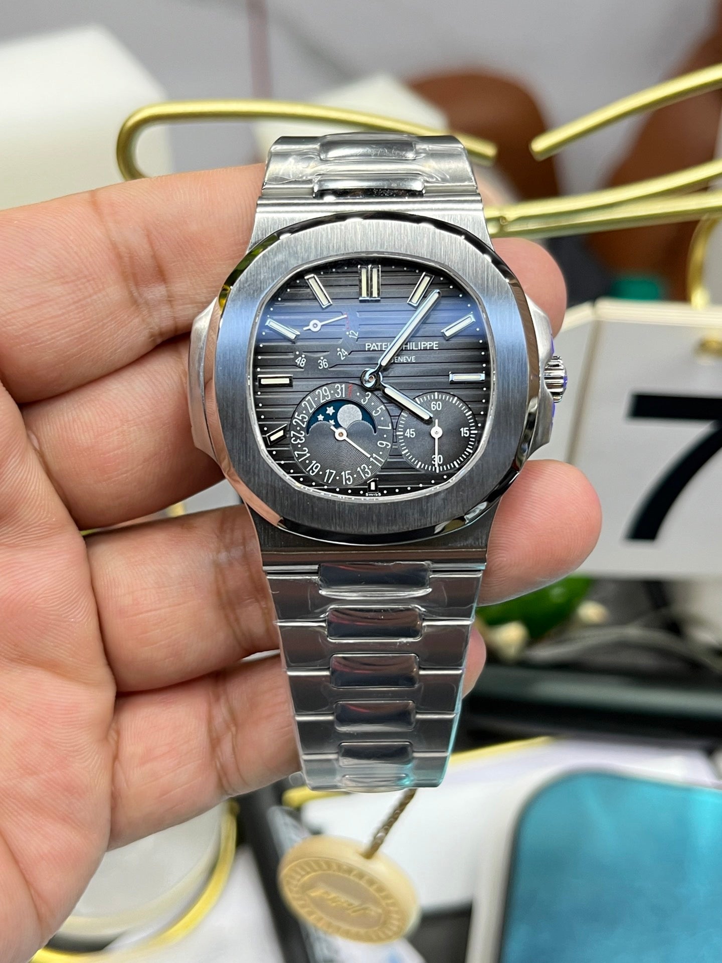 White black Watch - FashionHype.xyz