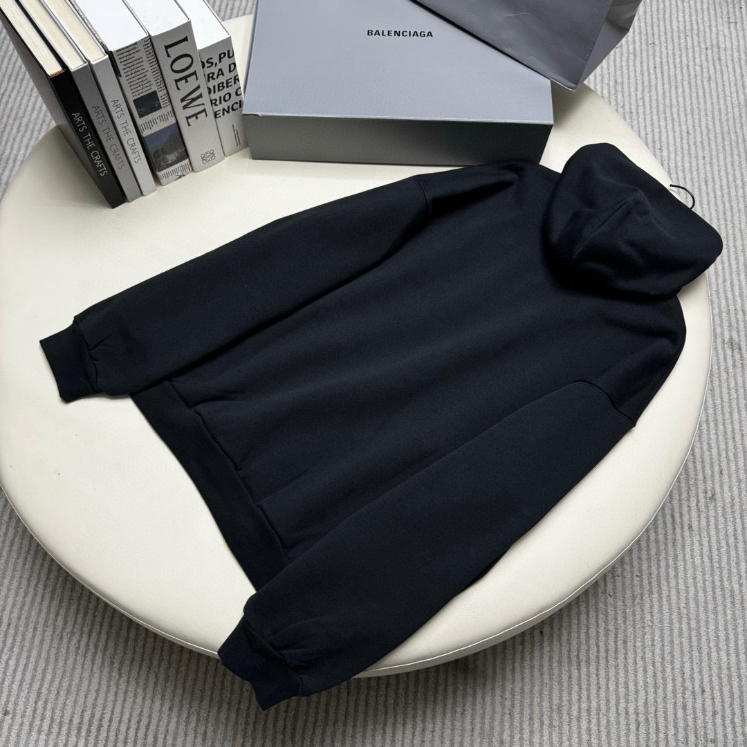 Schwarzer Hoodie