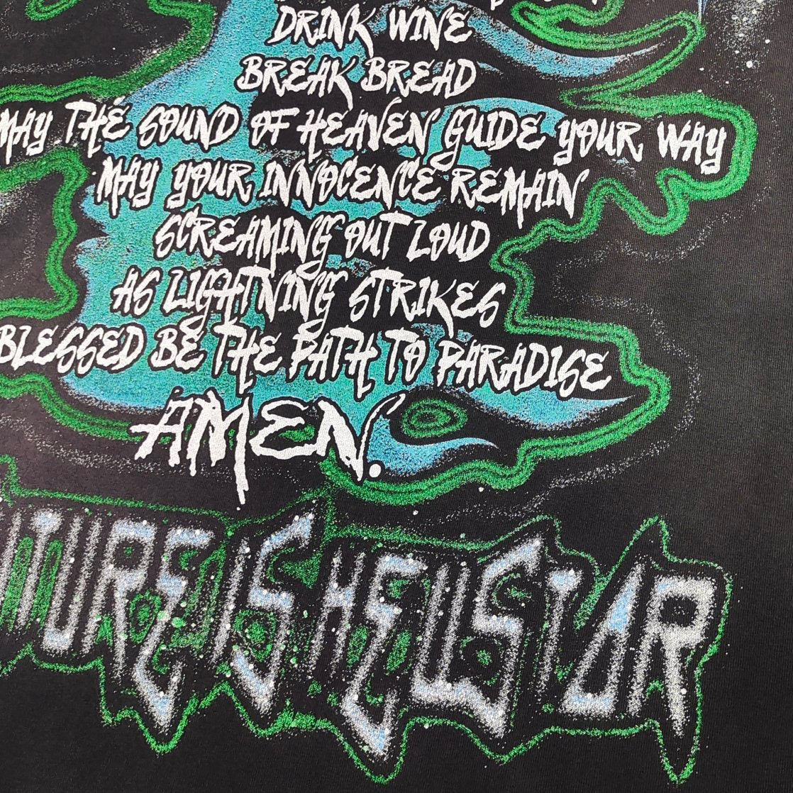 Dunkelschwarzes T-Shirt