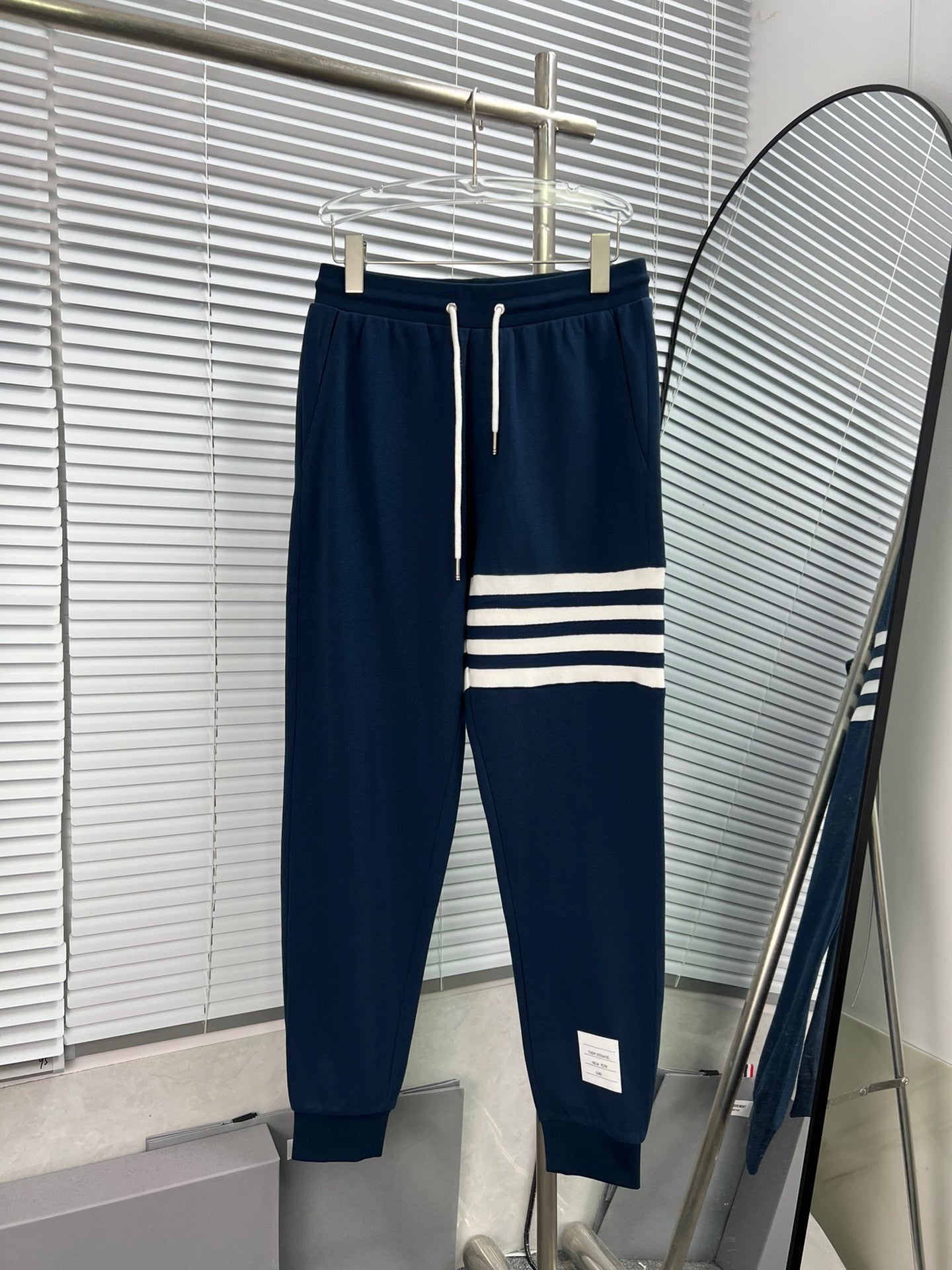 Mehrfarbige Hose