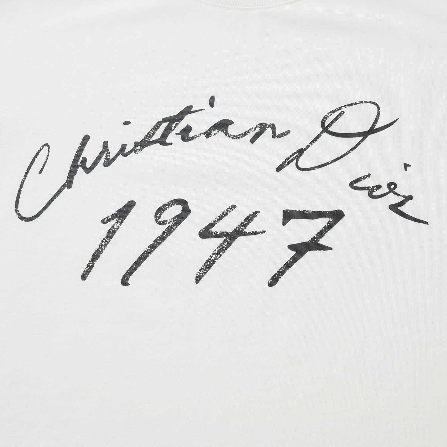 Schwarzes, weißes und blaues T-Shirt