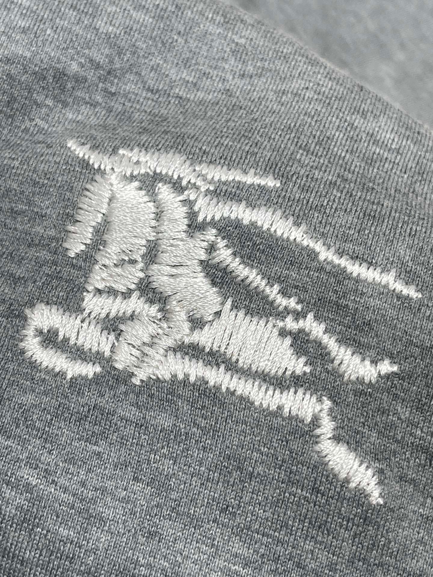 Grey and Green T-shirt - FashionHype.xyz