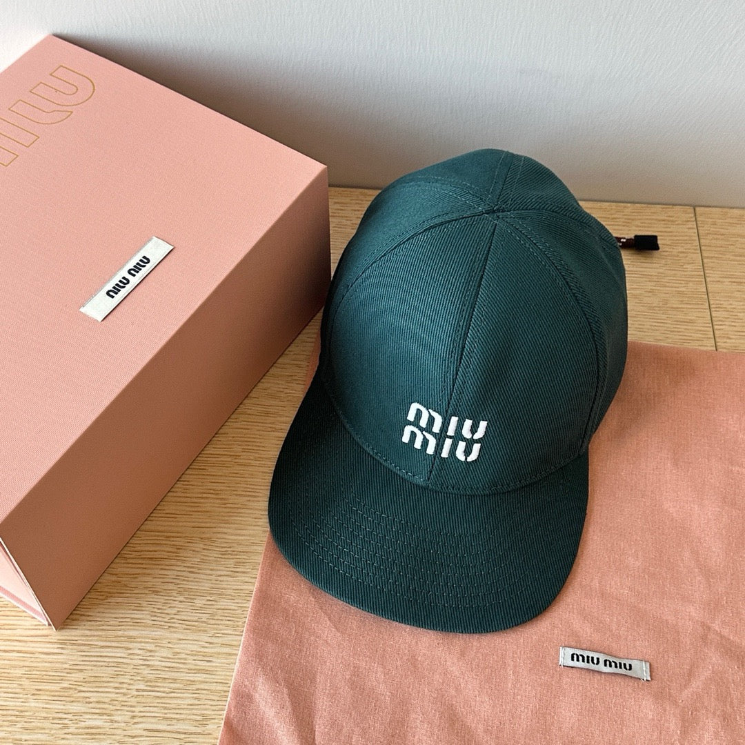 Green Hat - FashionHype.xyz
