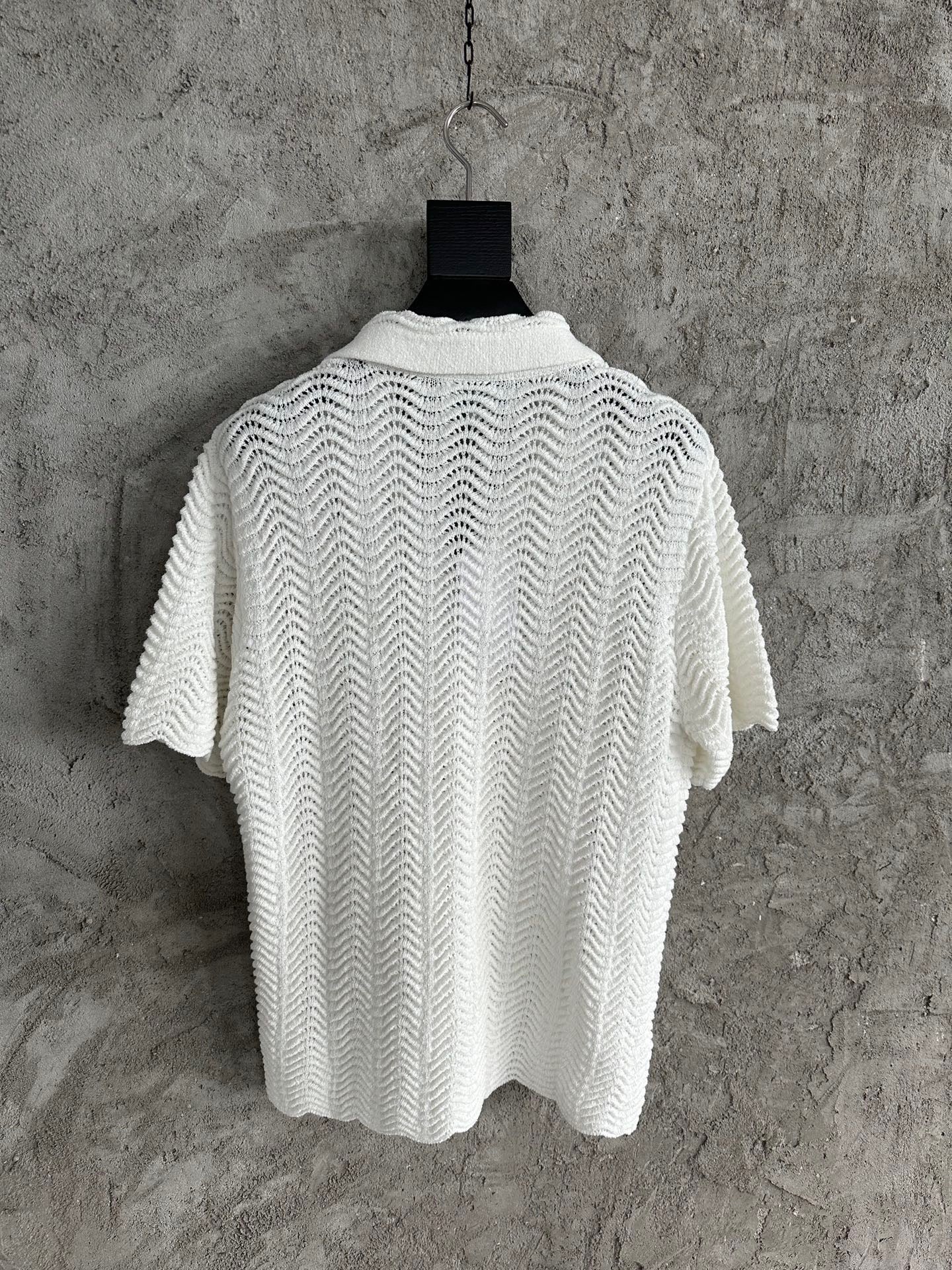 White  Shirt - FashionHype.xyz
