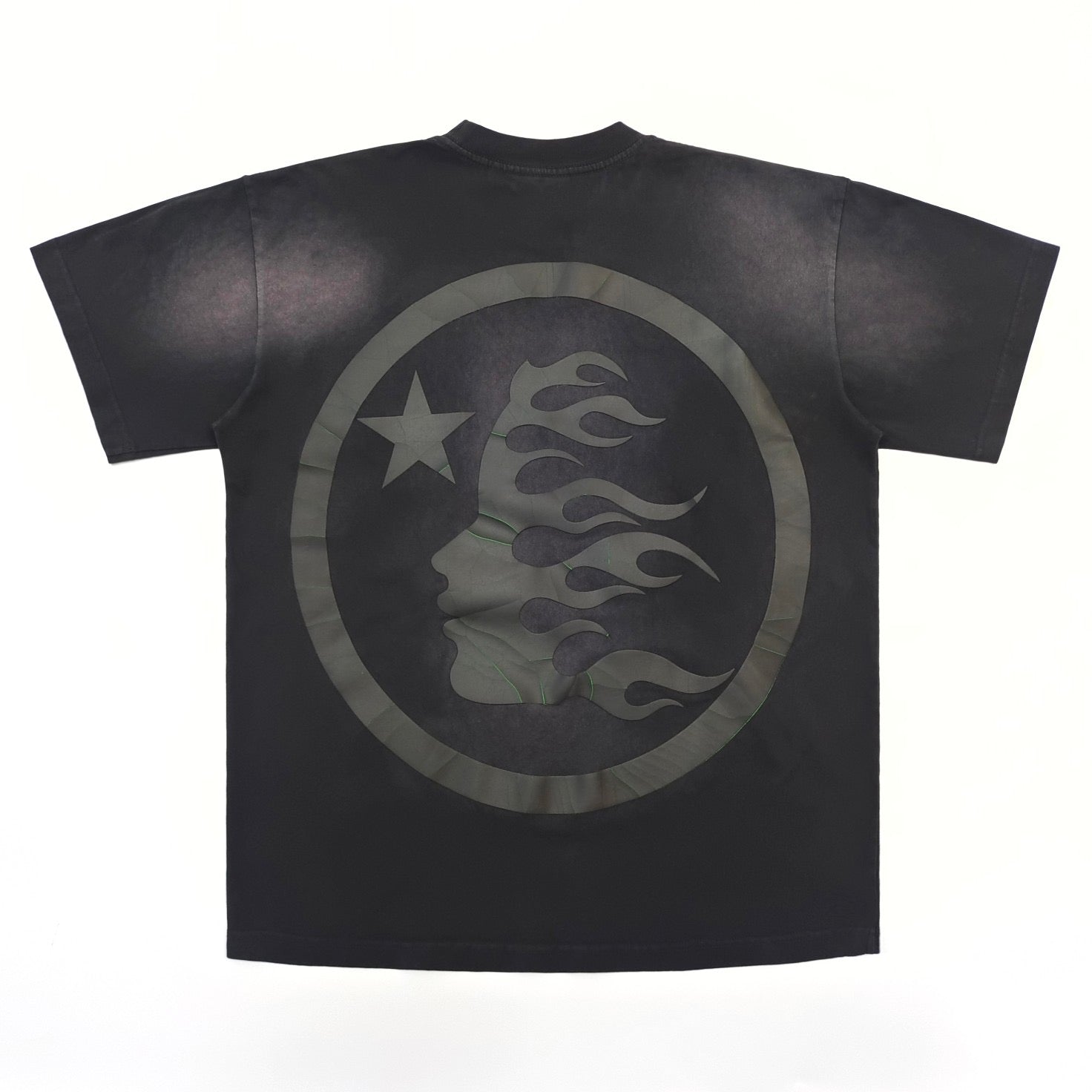 Dunkelschwarzes T-Shirt