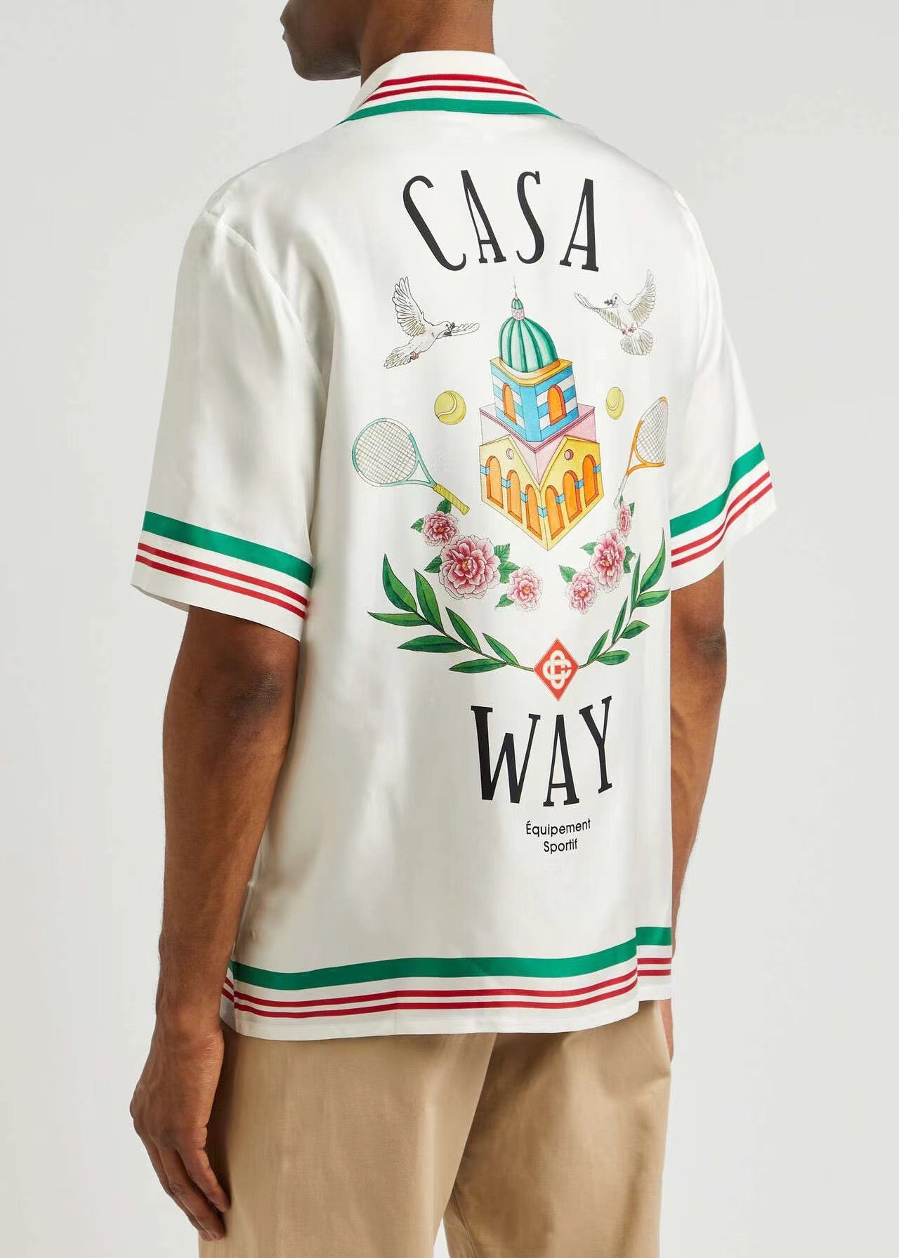 قميص متعدد الألوان