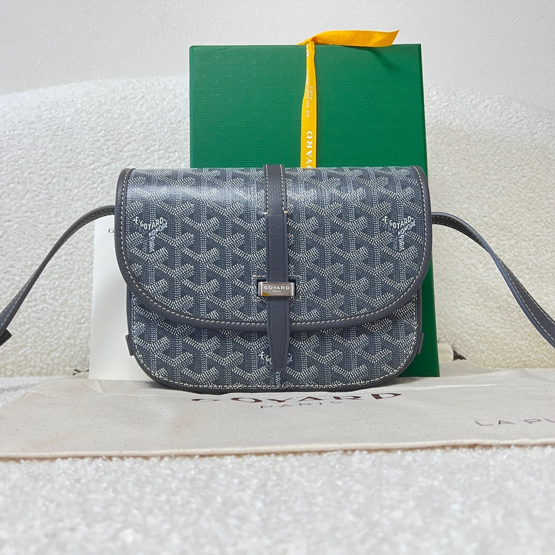 Mehrfarbige Tasche