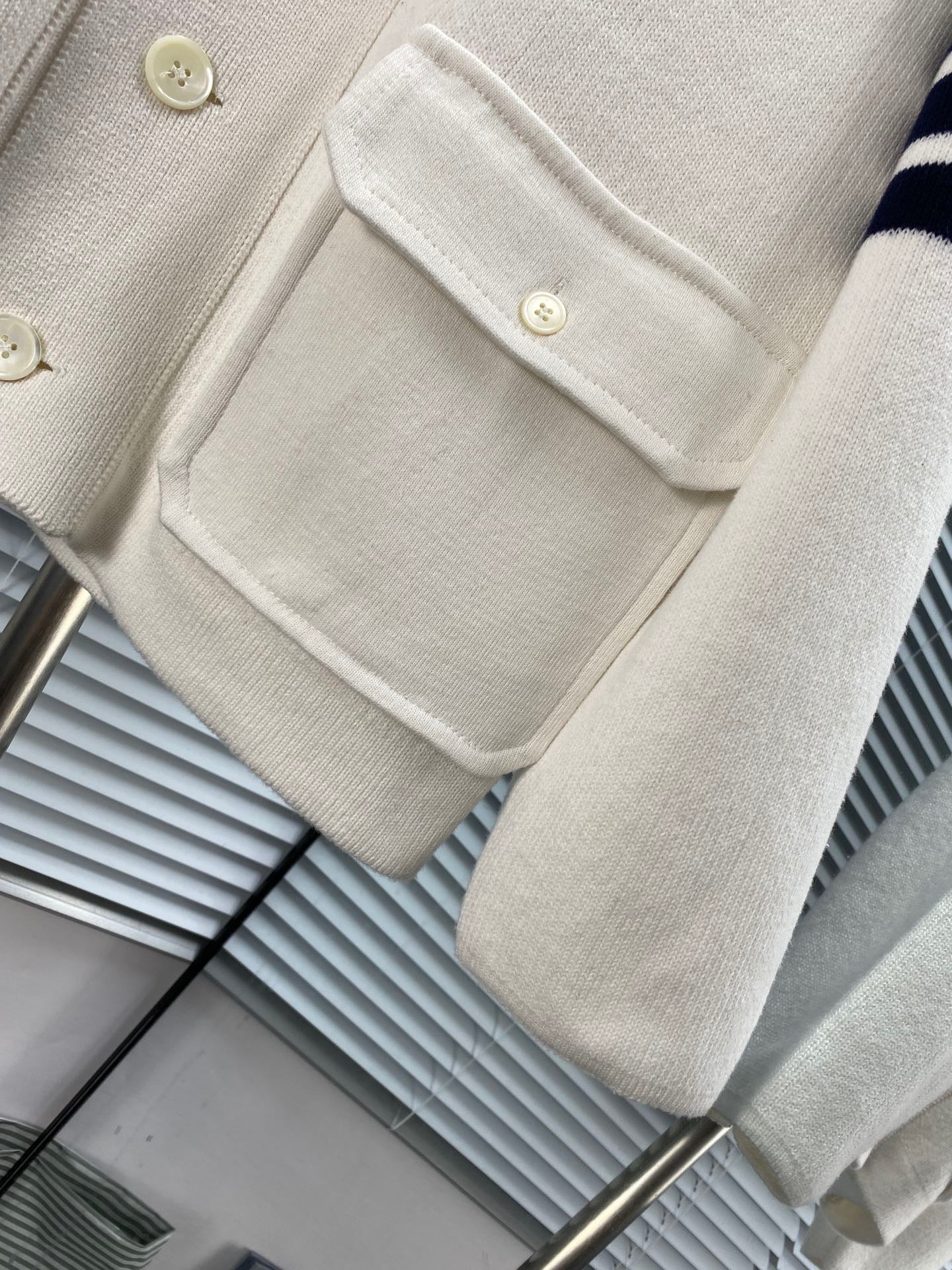 Mehrfarbige Jacke
