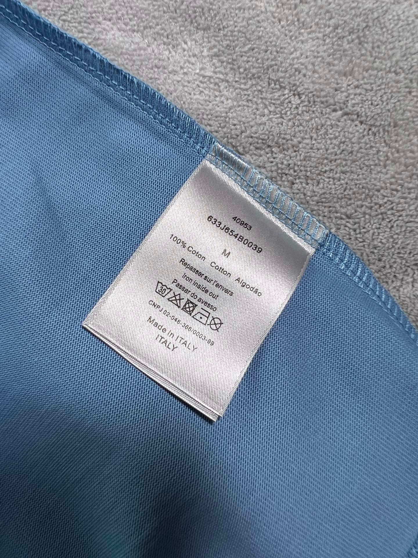 Gelbes T-Shirt - Größe M