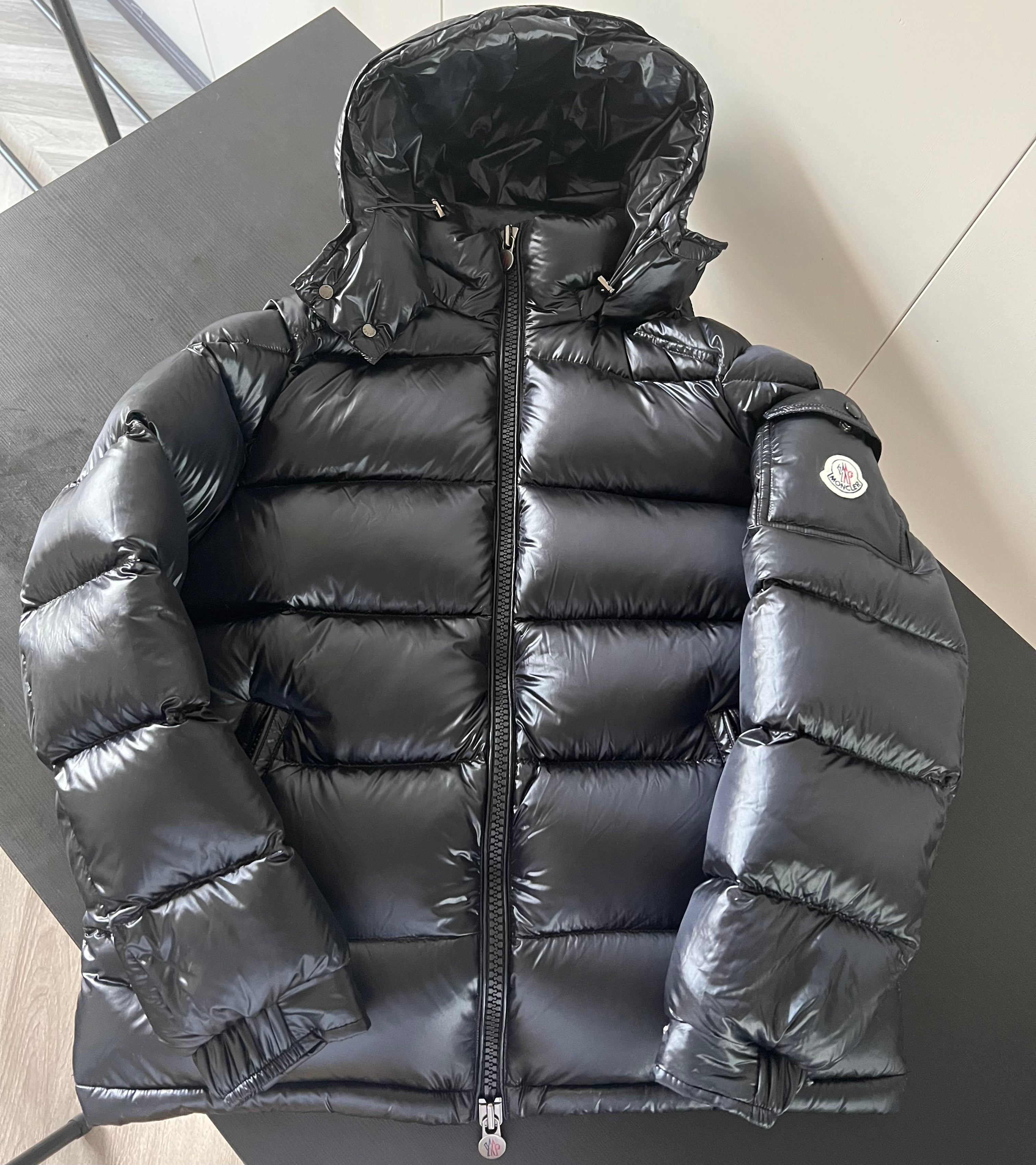 Schwarze Jacke
