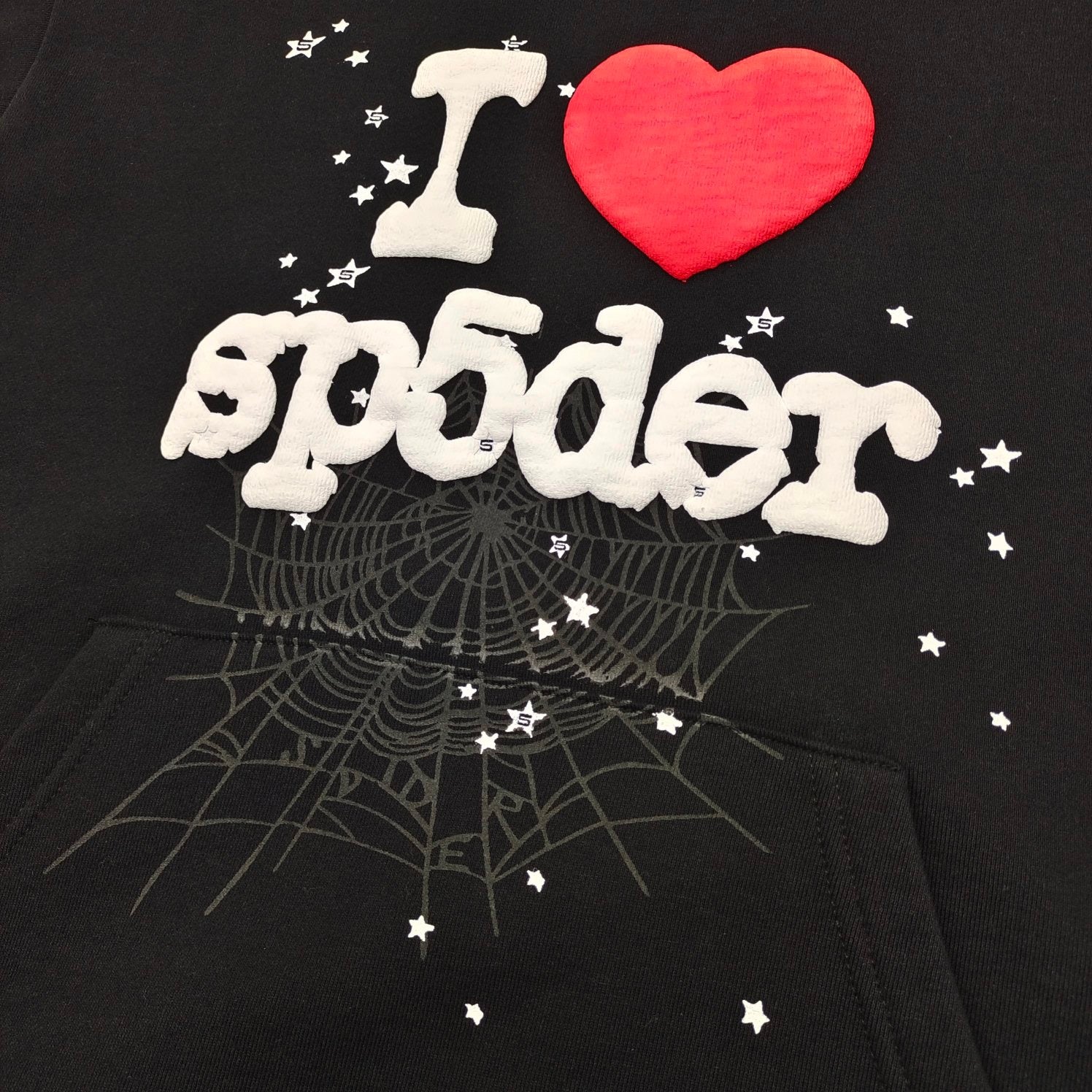 Schwarzer Hoodie