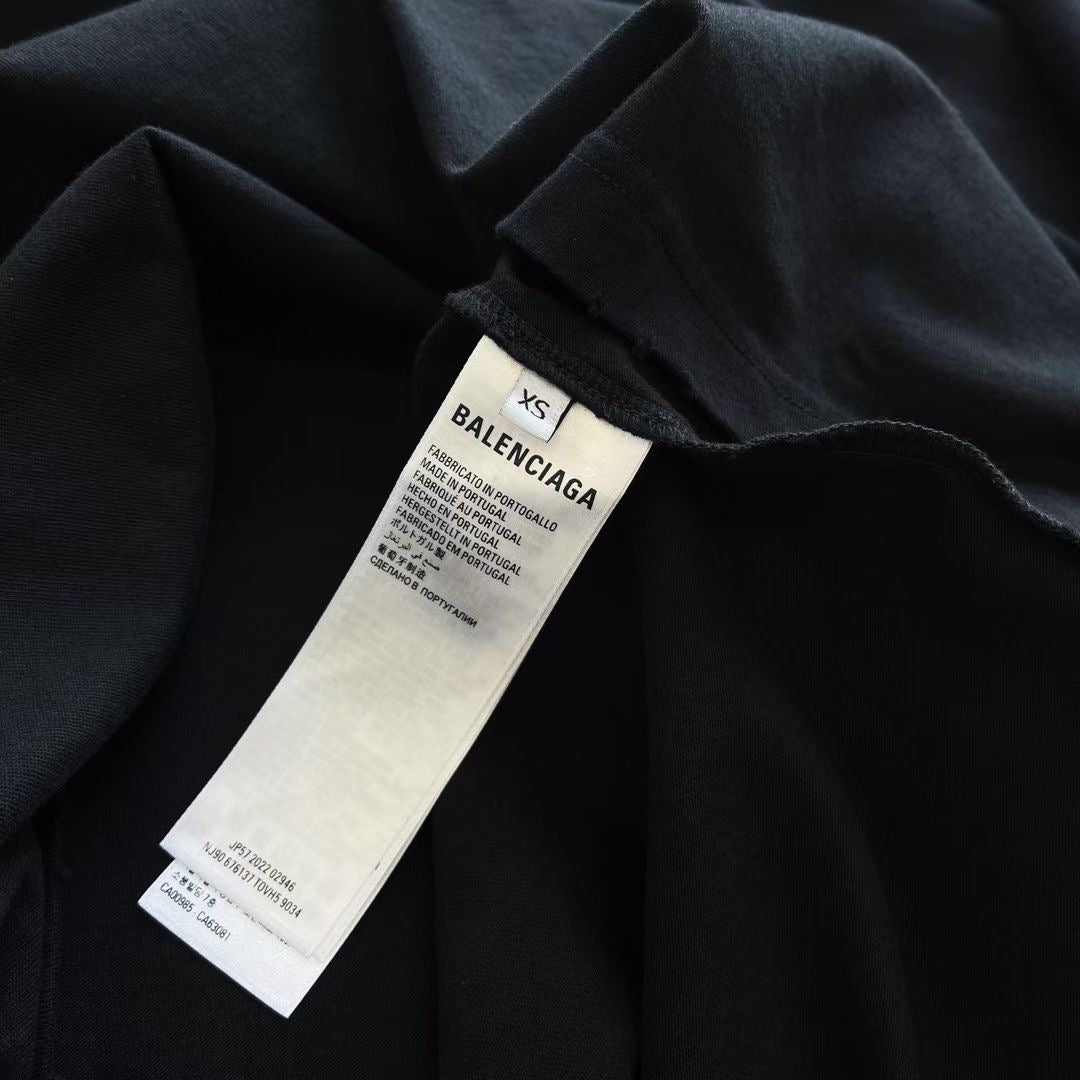 Black and White T-shirt - FashionHype.xyz