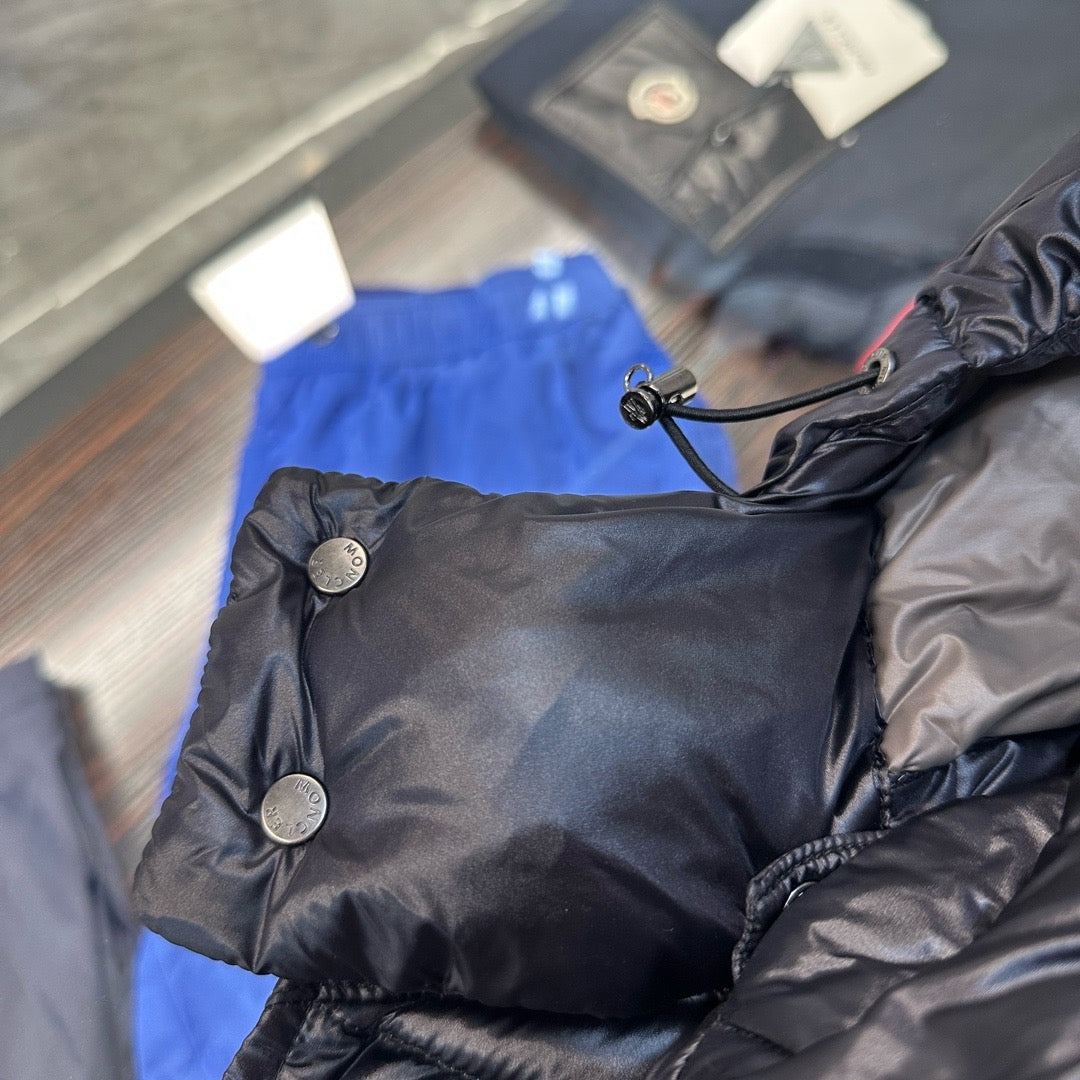 Black Vest - FashionHype.xyz