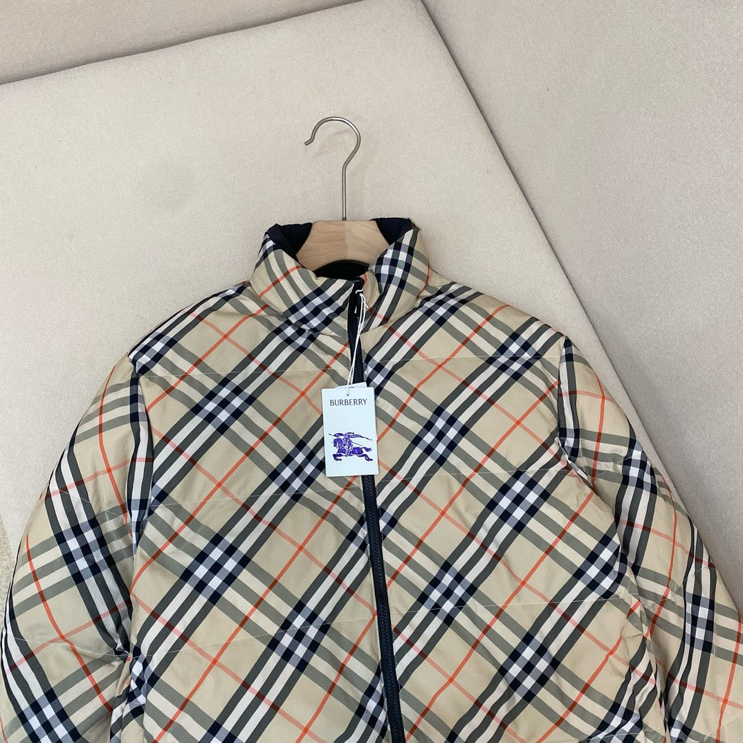 Mehrfarbige Jacke