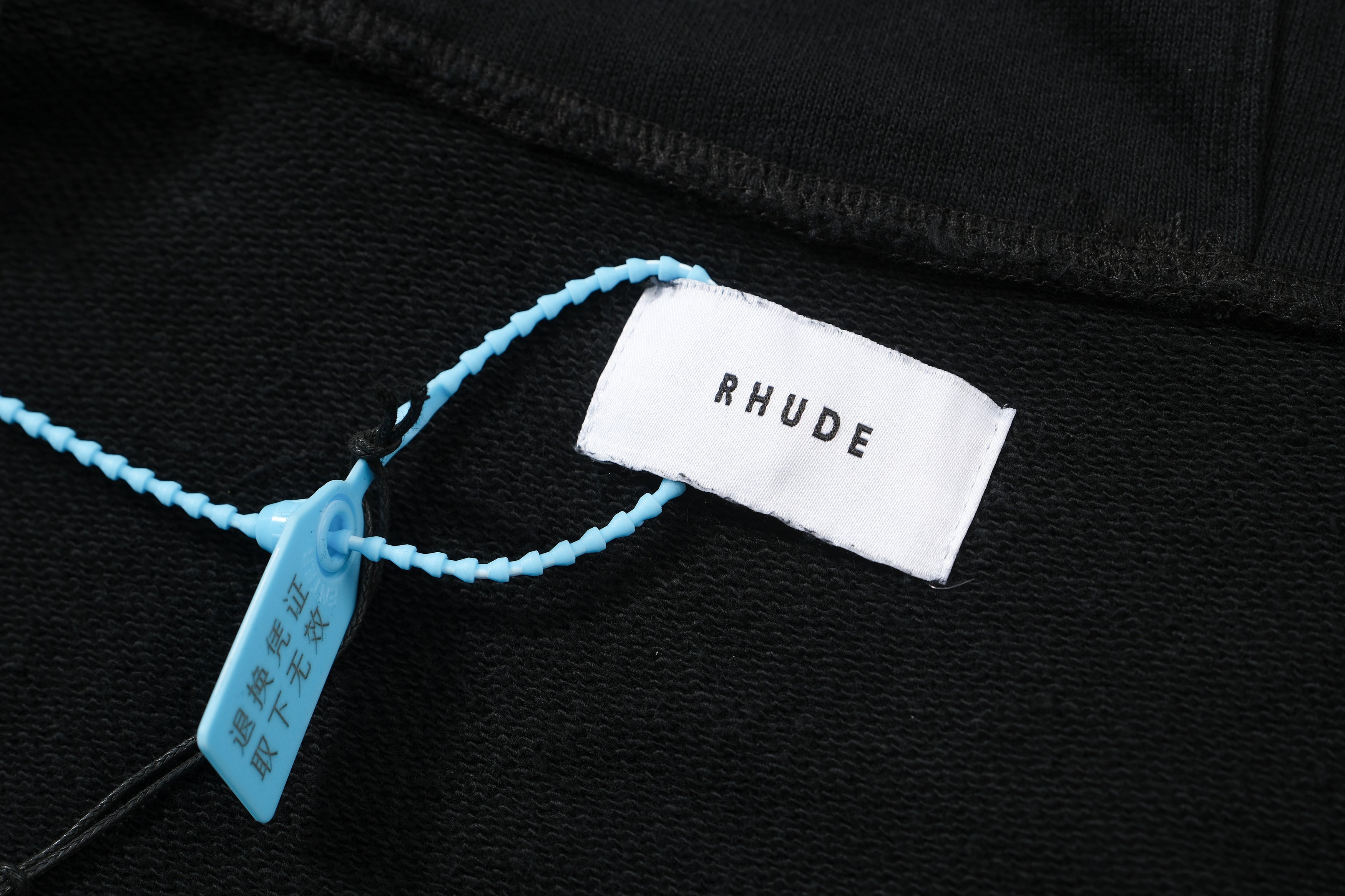 Black Hoodie - FashionHype.xyz