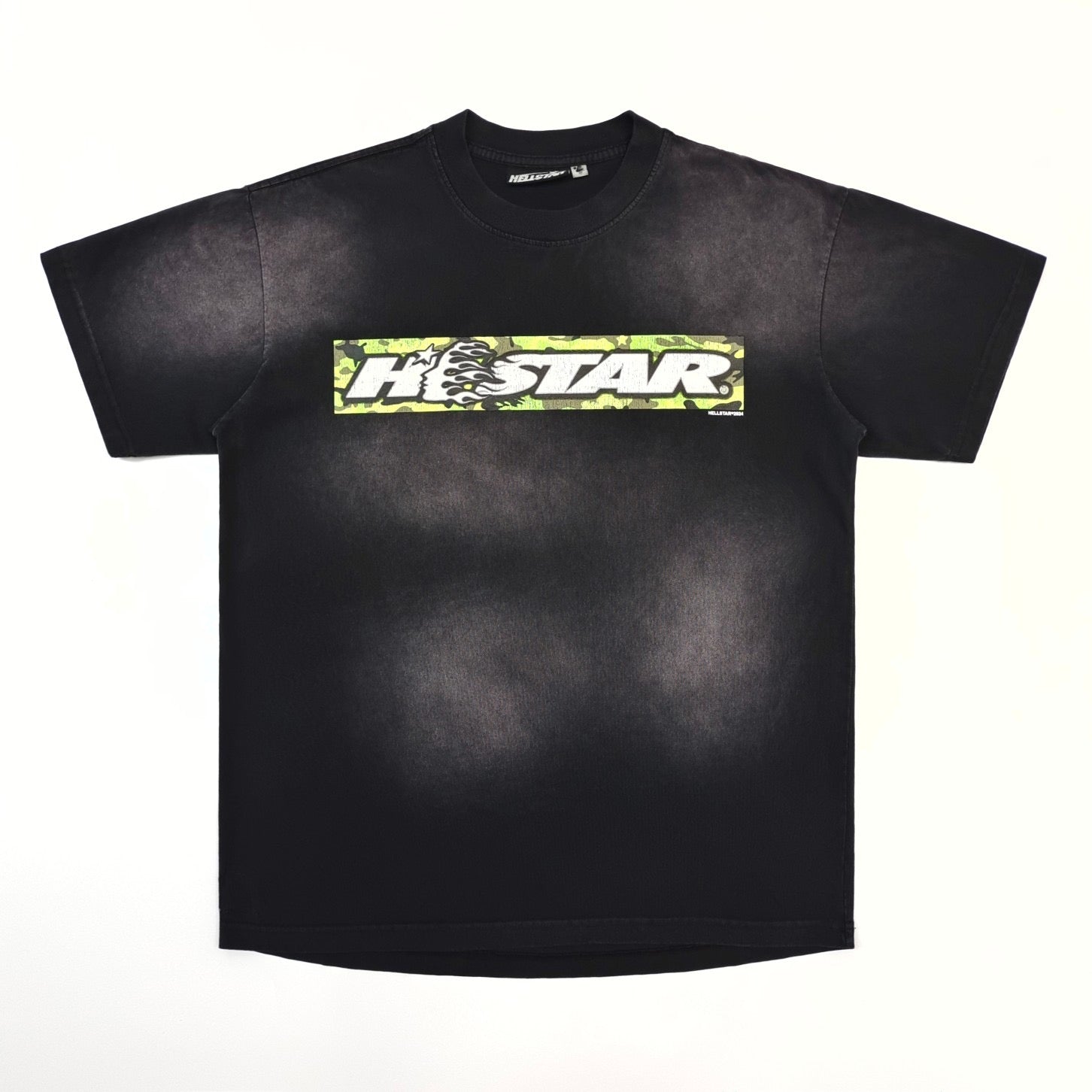 Dunkelgraues T-Shirt