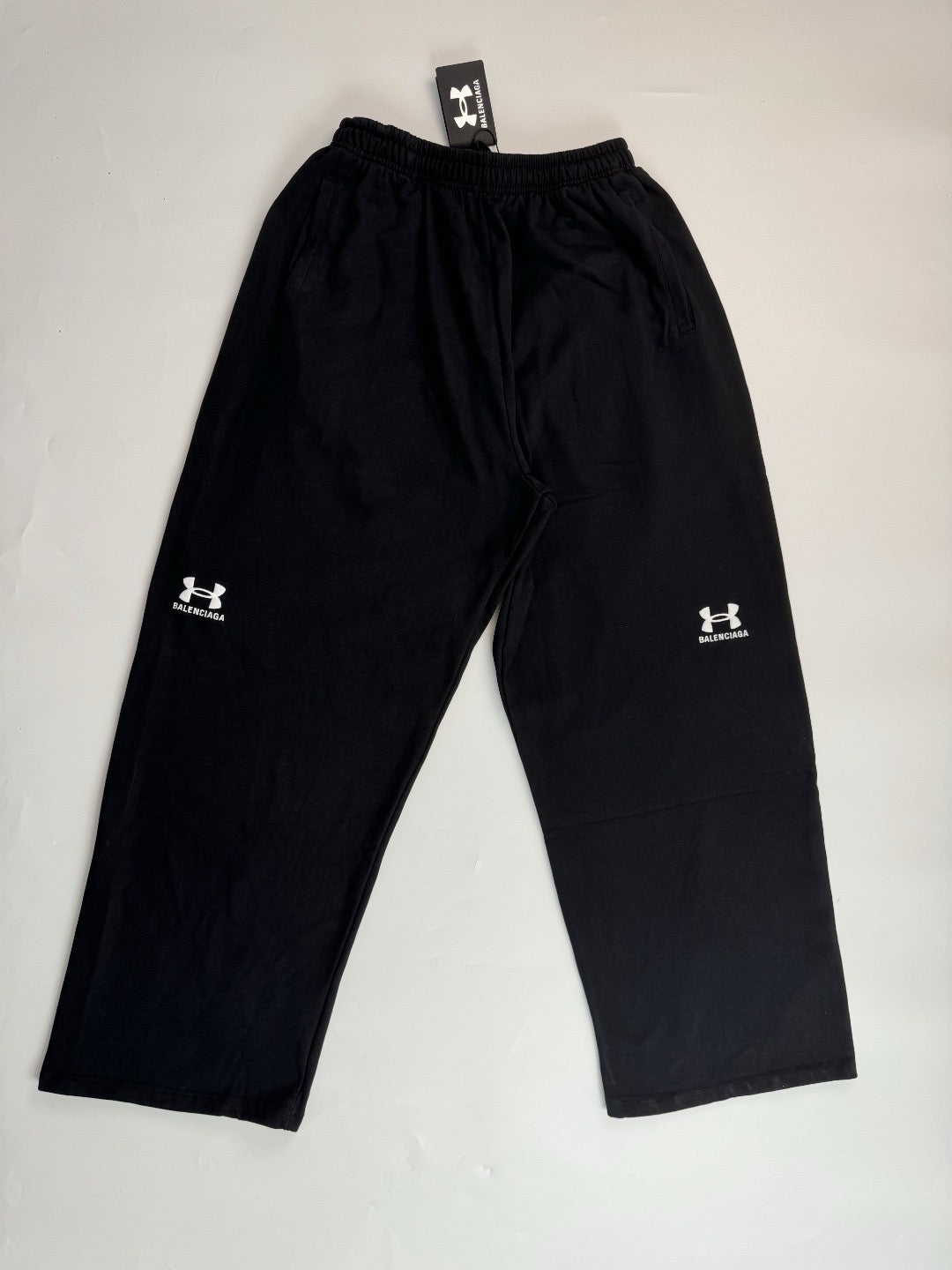 Schwarze Hosen