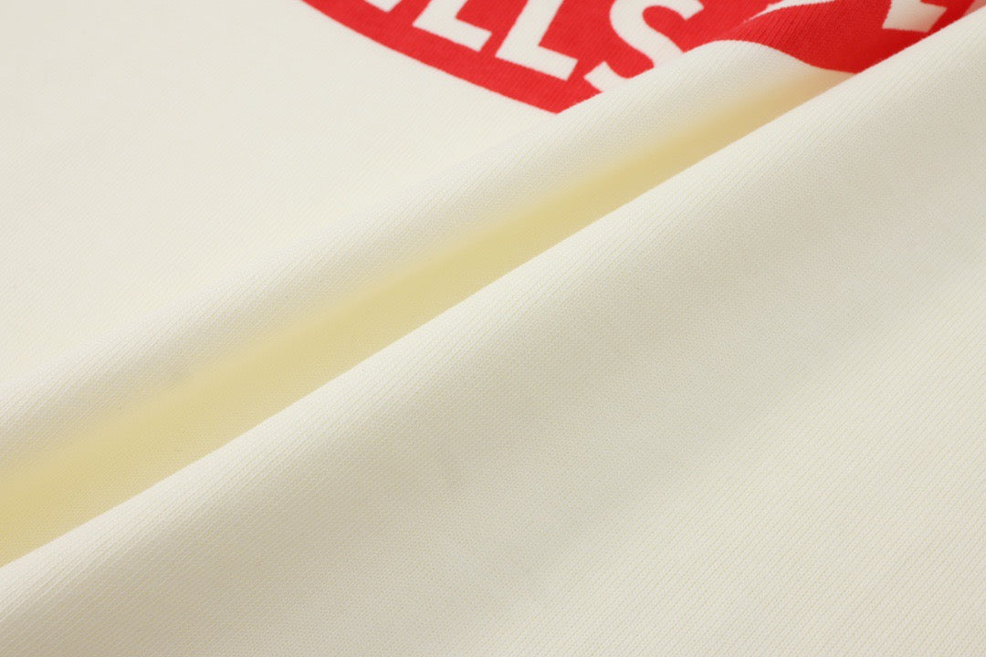 weißes T-Shirt