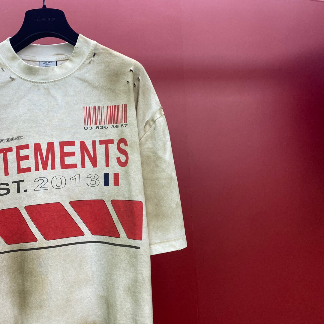 Mehrfarbiges T-Shirt