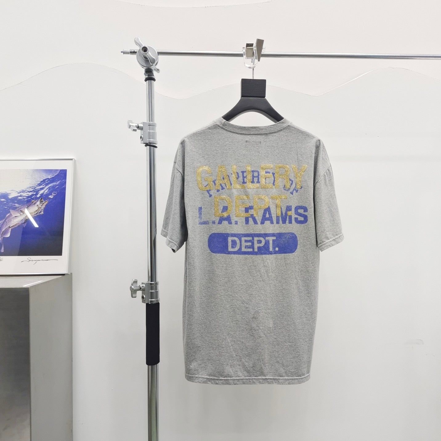 Graues T-Shirt