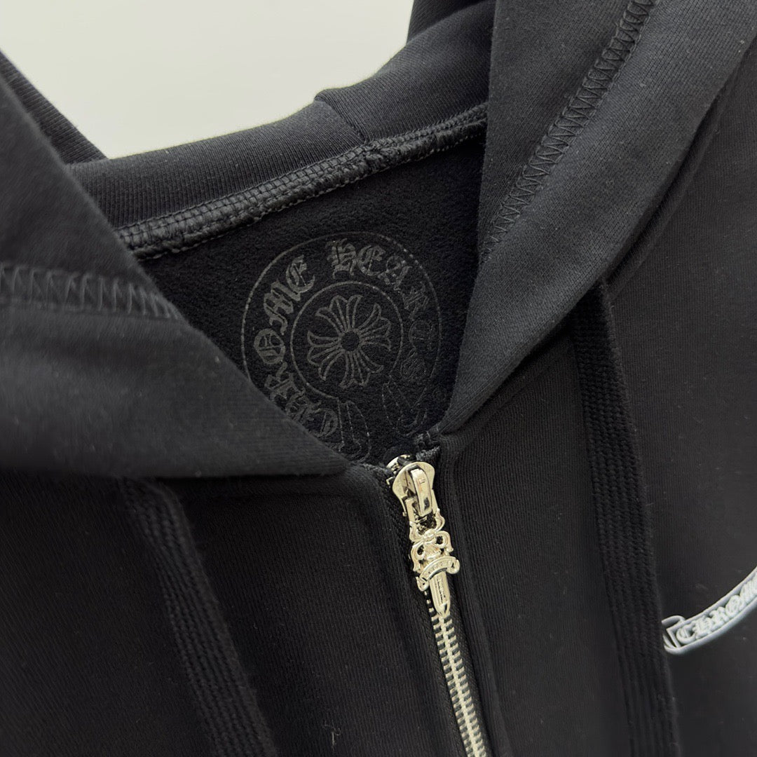 Black Hoodie - Size M - FashionHype.xyz