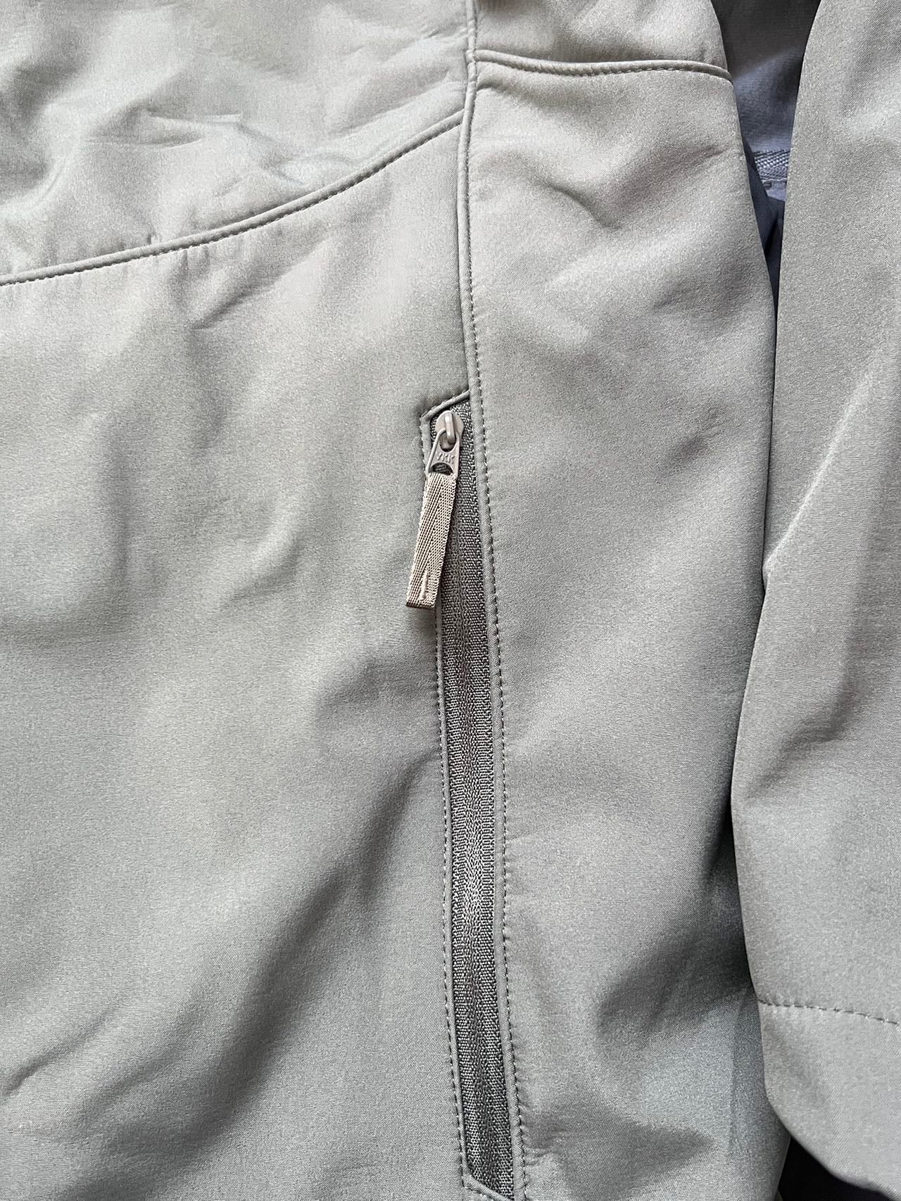 Mehrfarbige Jacke