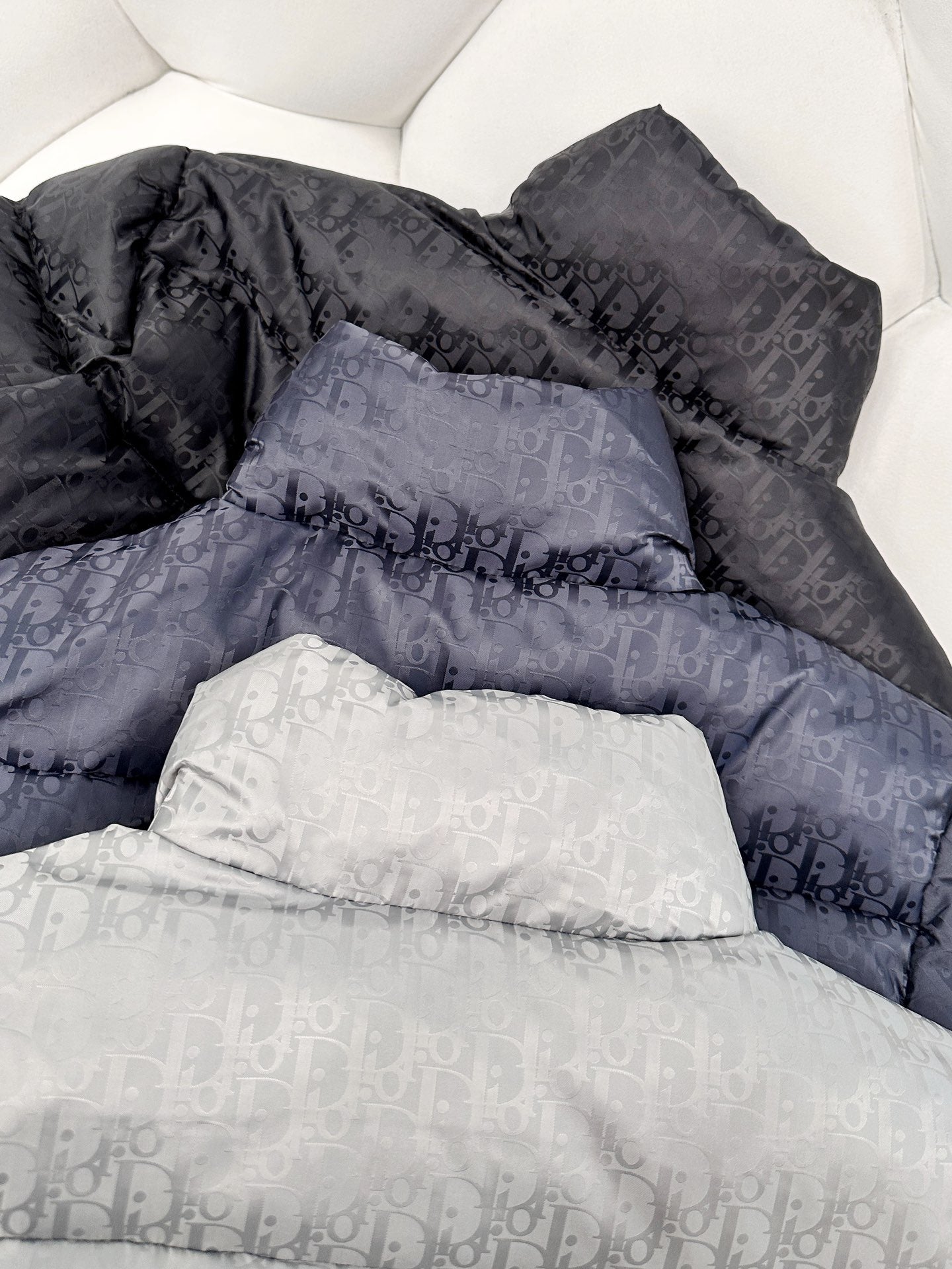 جاكيت أسود - مقاس 48