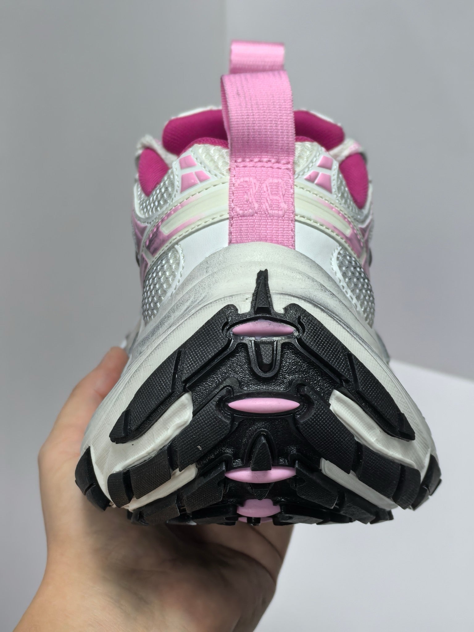 Mehrfarbige Schuhe