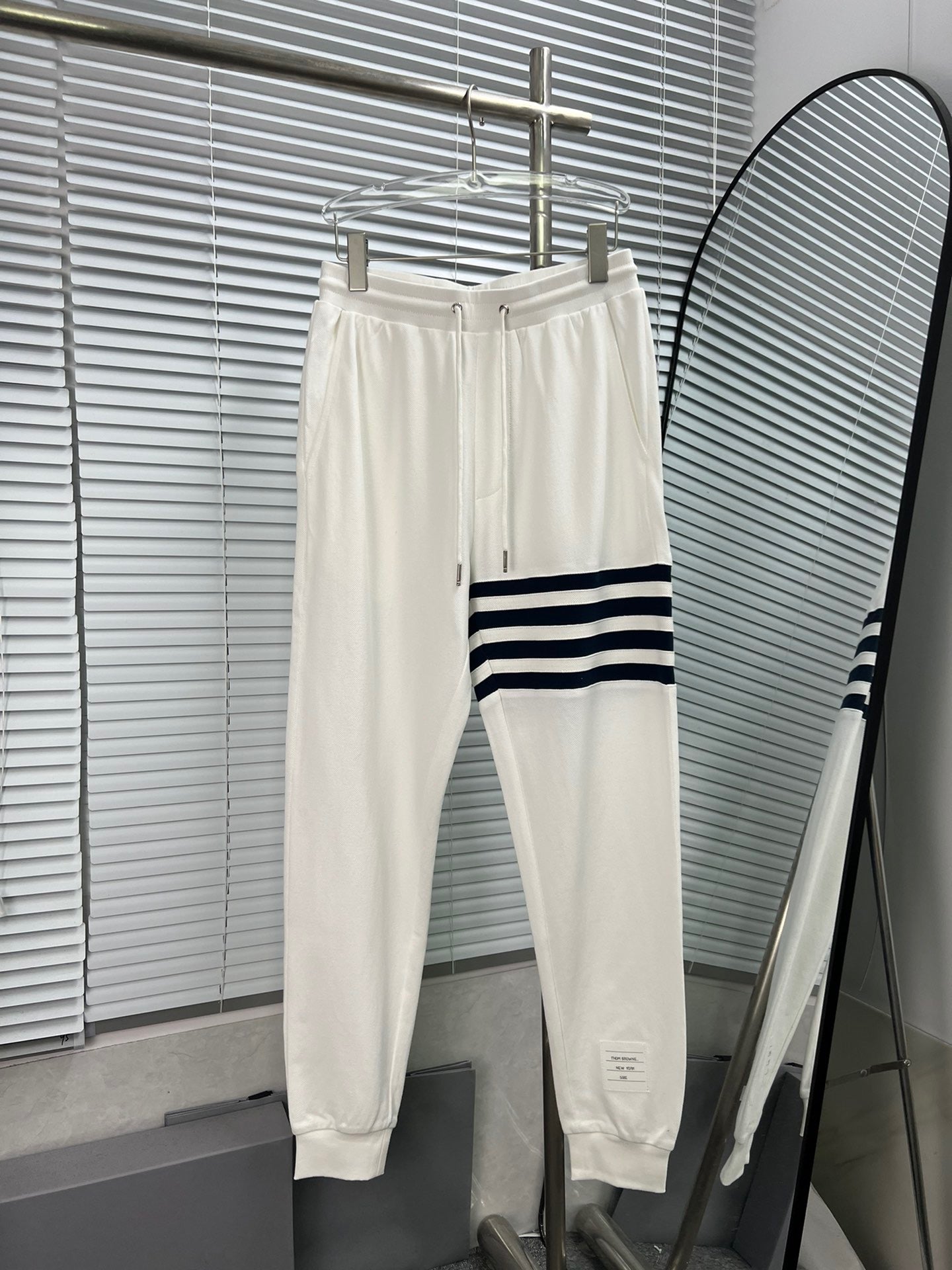 Mehrfarbige Hose
