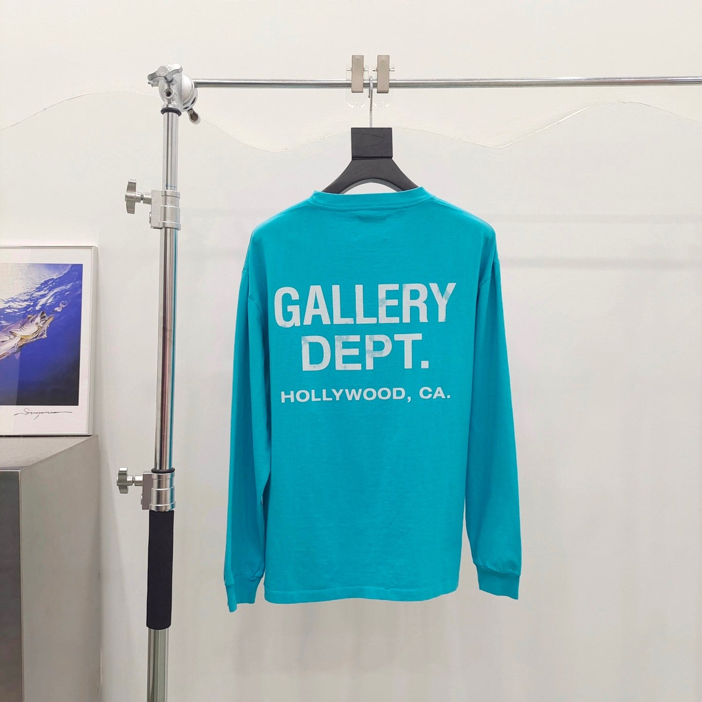 Blaues und himmelblaues Sweatshirt