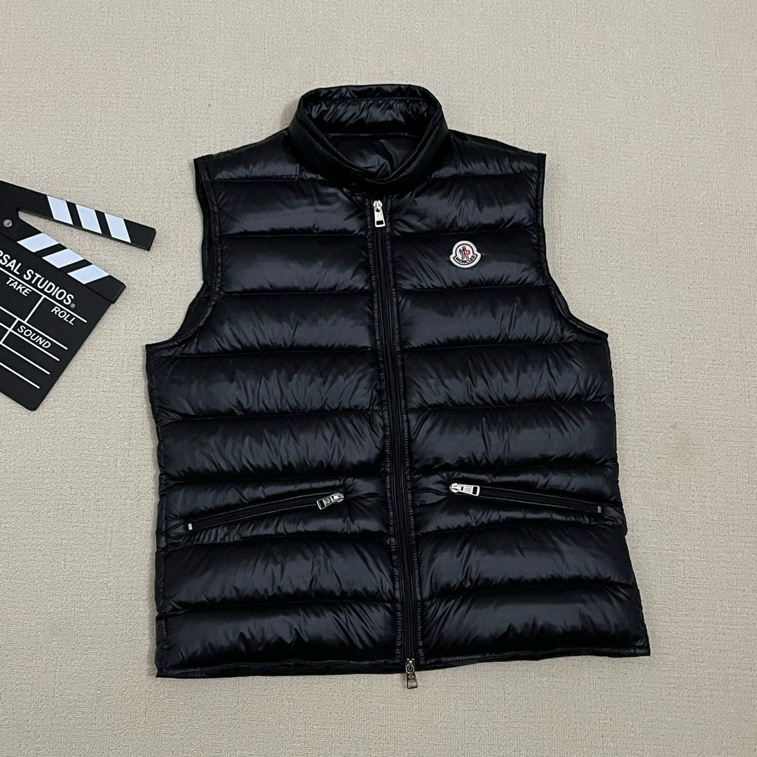 Black Vest - FashionHype.xyz