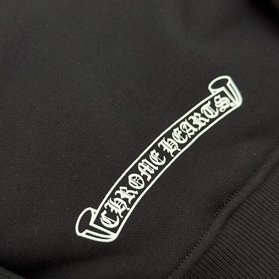 Black Hoodie - Size M - FashionHype.xyz