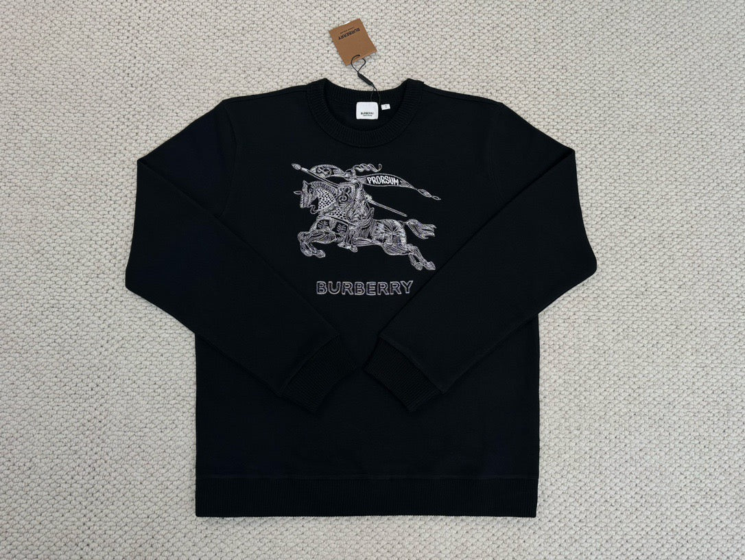 Schwarzes Sweatshirt