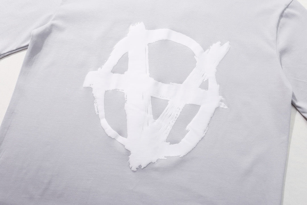 Black and Gray T-Shirt - FashionHype.xyz
