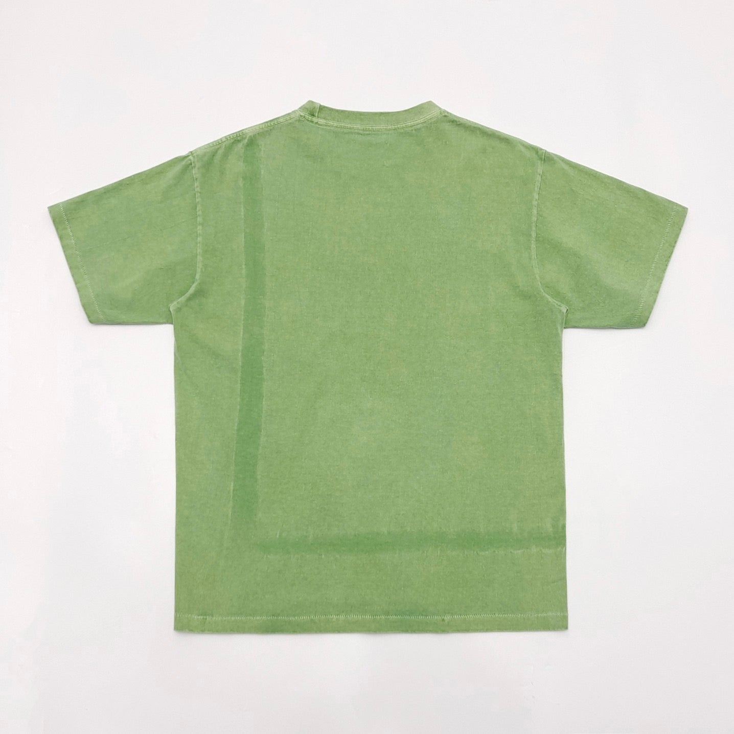 Grünes T-Shirt