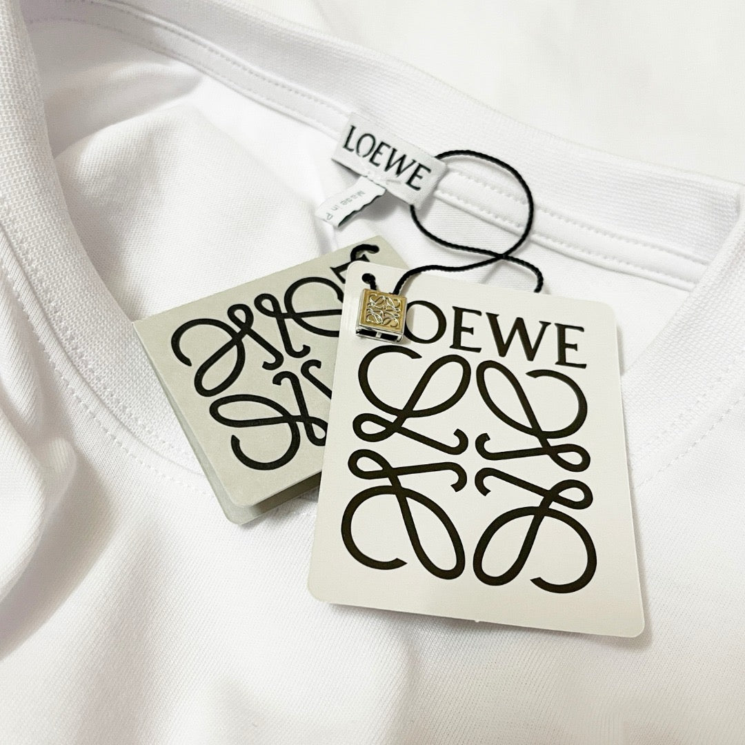 White, Black and Green T-shirt - FashionHype.xyz