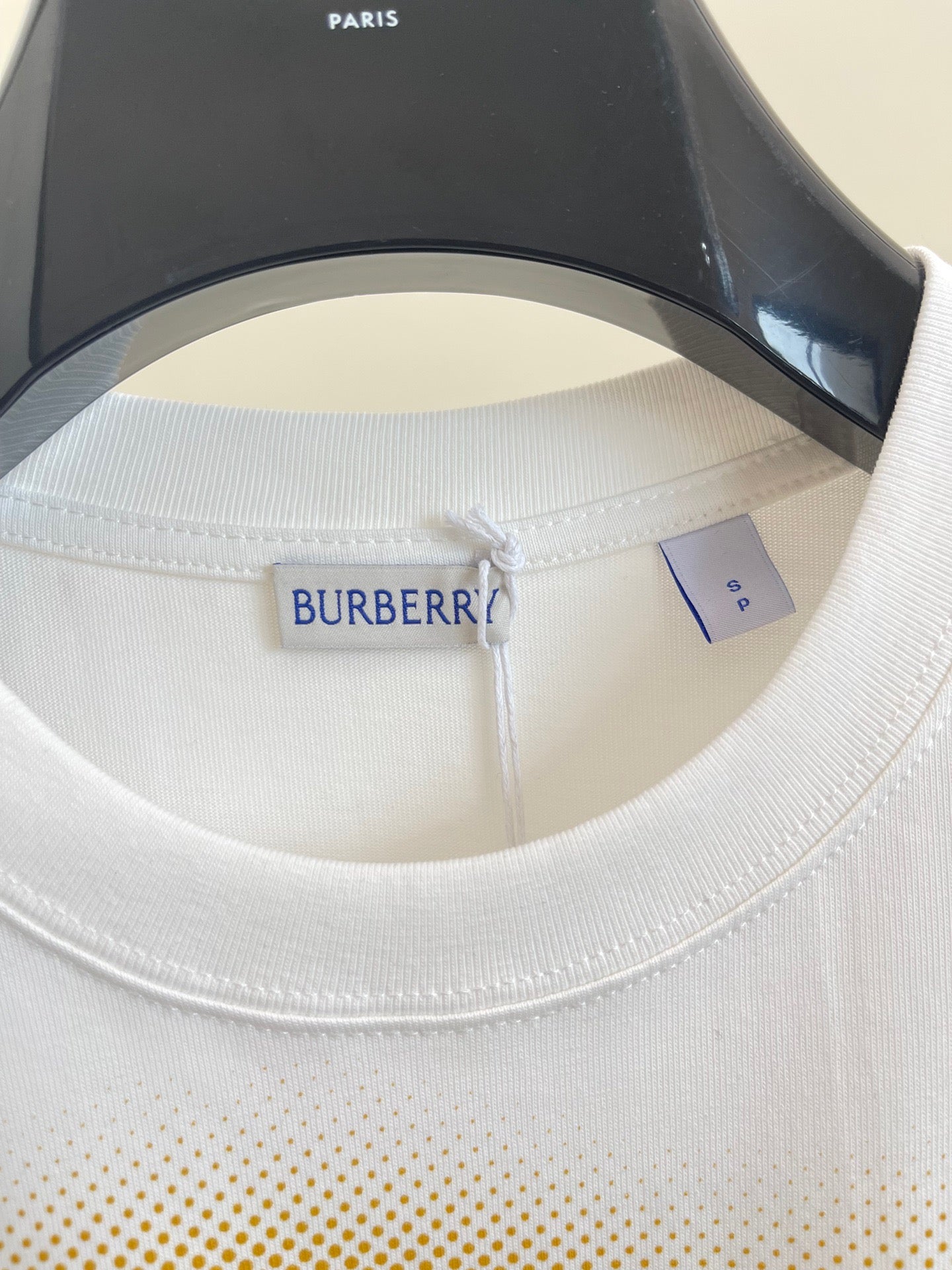 Mehrfarbiges T-Shirt
