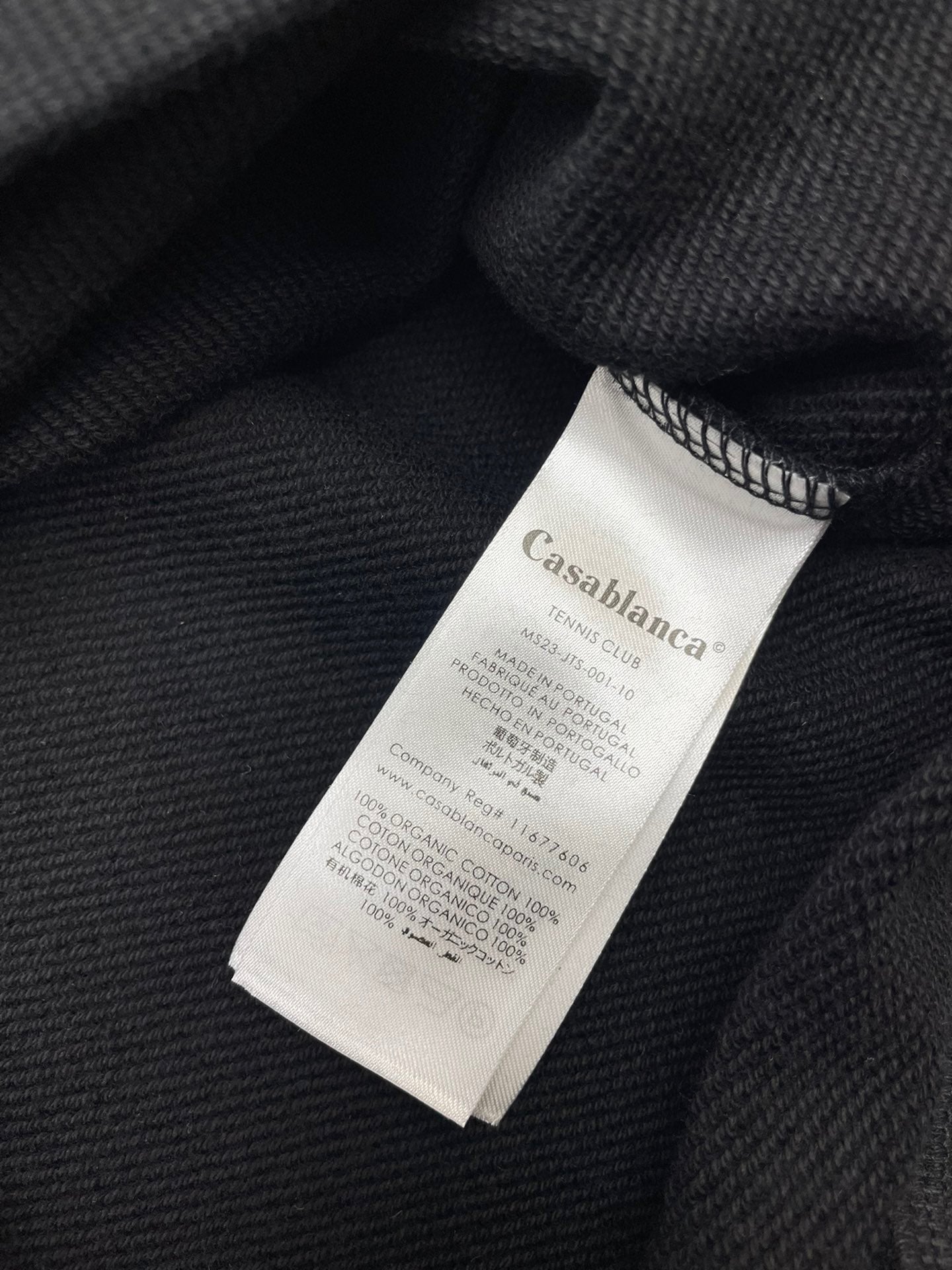 Black Sweatshirt - FashionHype.xyz